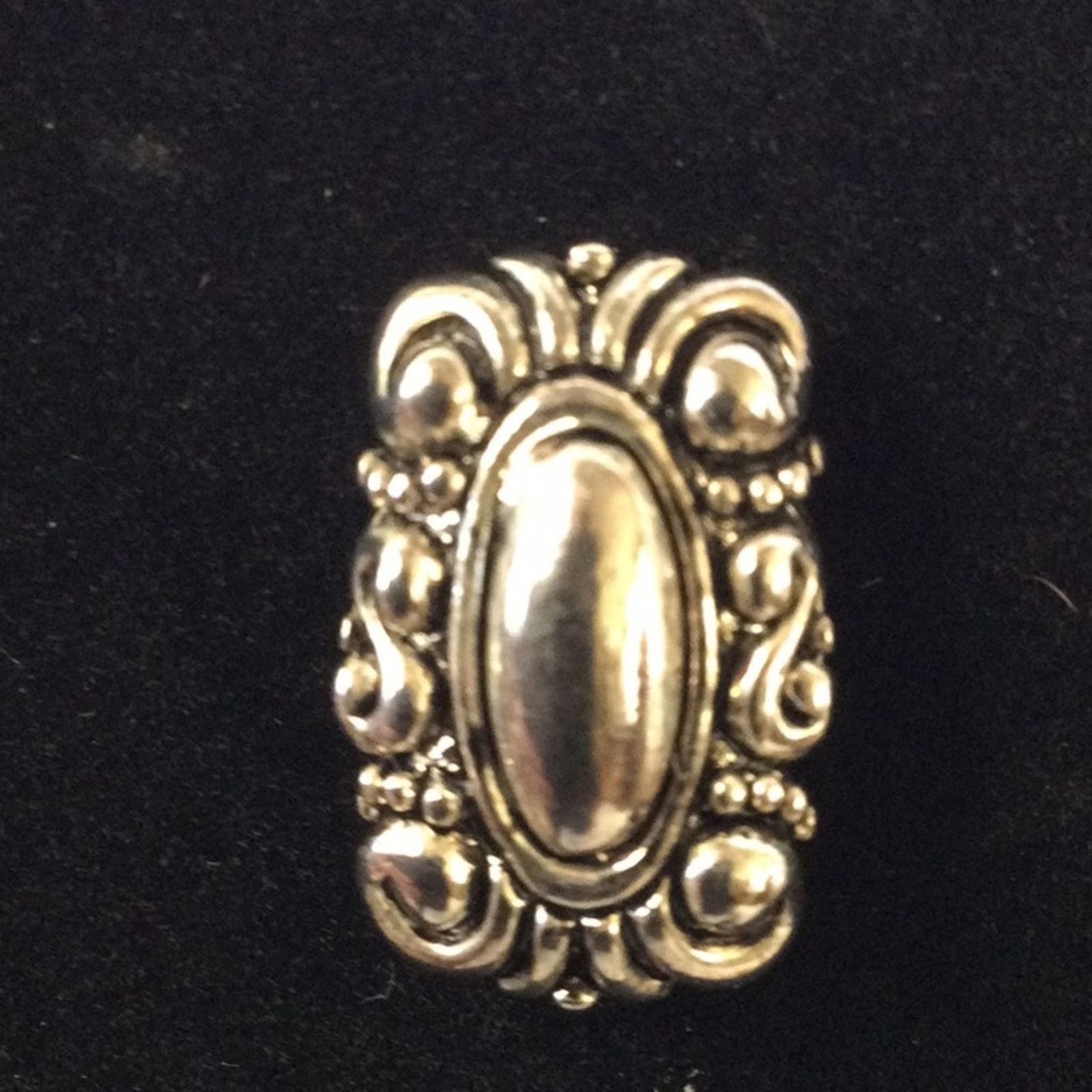 Other Vintage 1980's Silver Tone Art Deco Post Back Earrings Size ONE SIZE - 5 Thumbnail