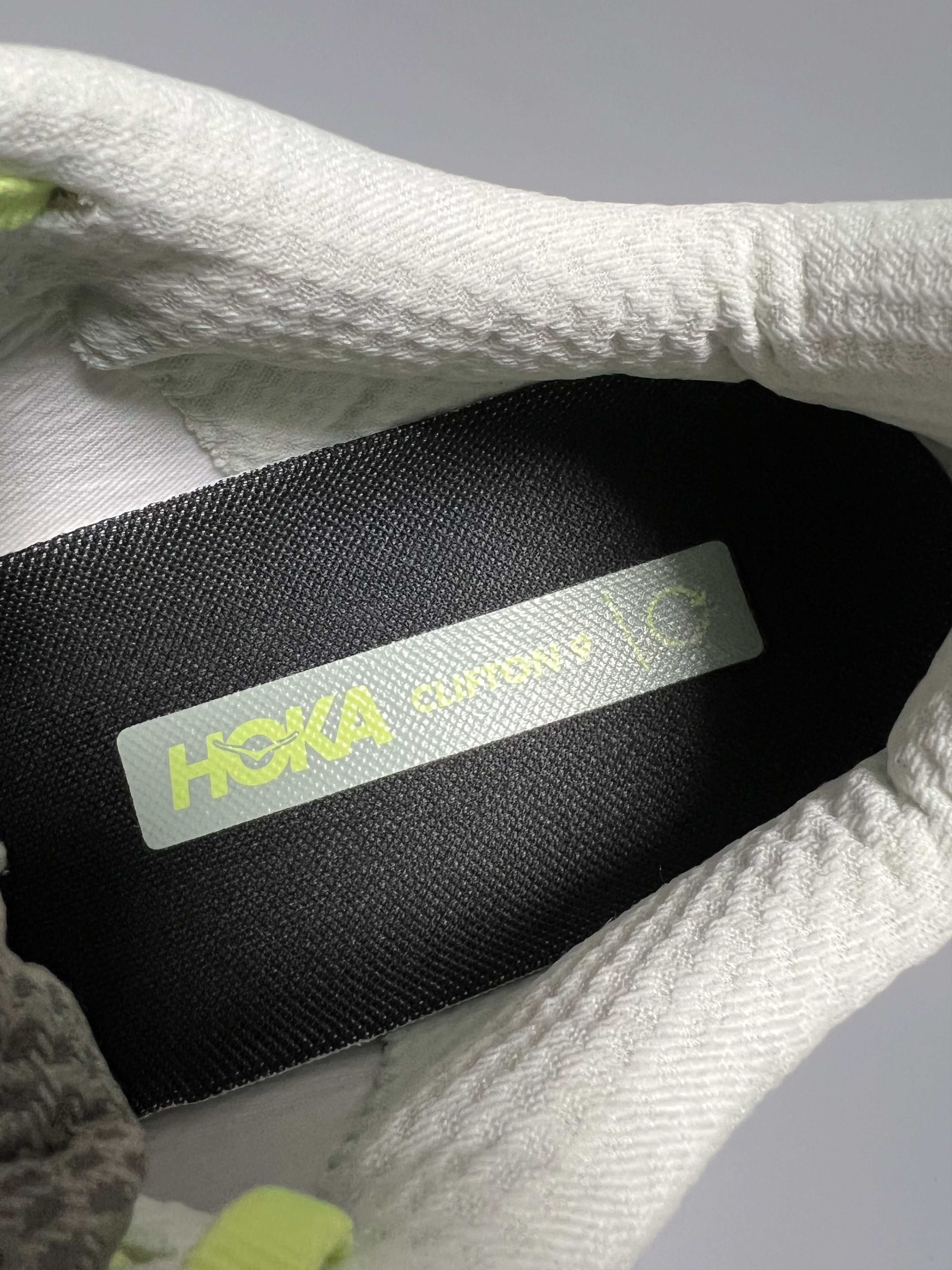 Goretex × Hoka 10D Sample Hoka One One Clifton 9 GTX Running Shoes Size US 10 / EU 43 - 17 Thumbnail