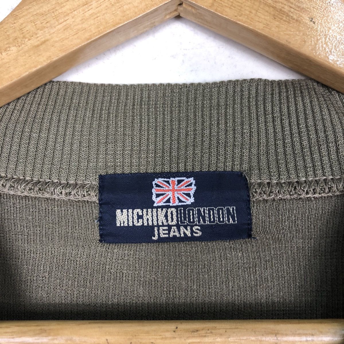 Michiko Koshino London × Vintage Rare Michiko Koshino London Sweatshirt Medium Size US M / EU 48-50 / 2 - 11 Thumbnail