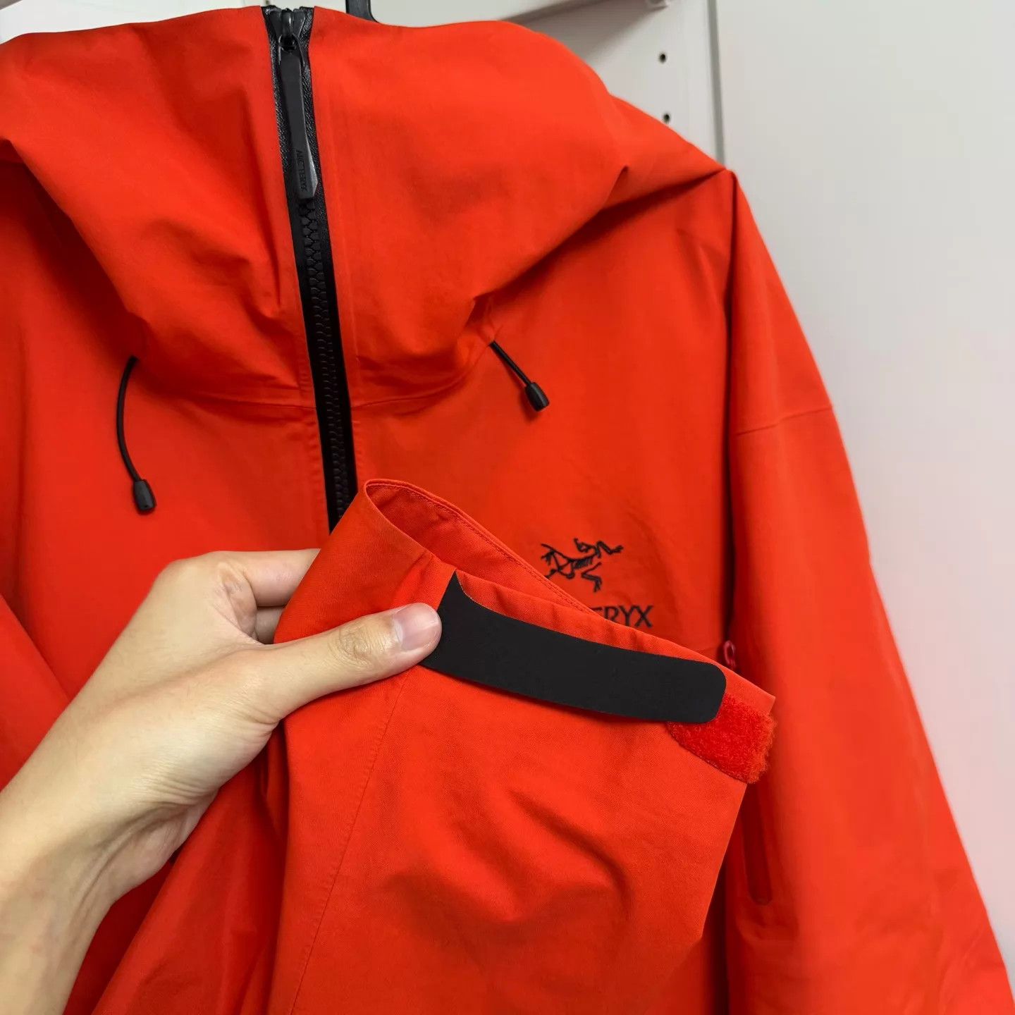 Arc'teryx Arc'teryx Alpha SV Jacket 7th Gen GORE-TEX Pro XL 98 New Size US XL / EU 56 / 4 - 4 Thumbnail