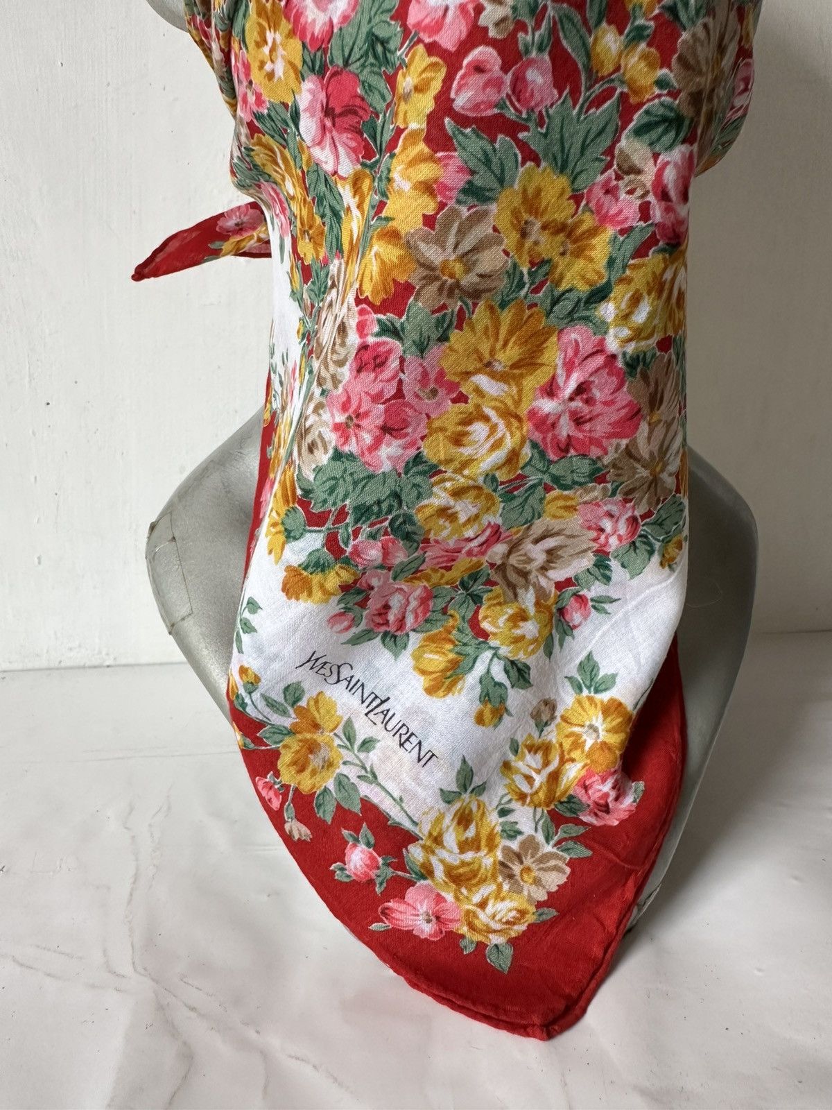 Vintage Vintage YSL Handkerchief/ Neckerchief/ Bandana Size ONE SIZE - 7 Thumbnail