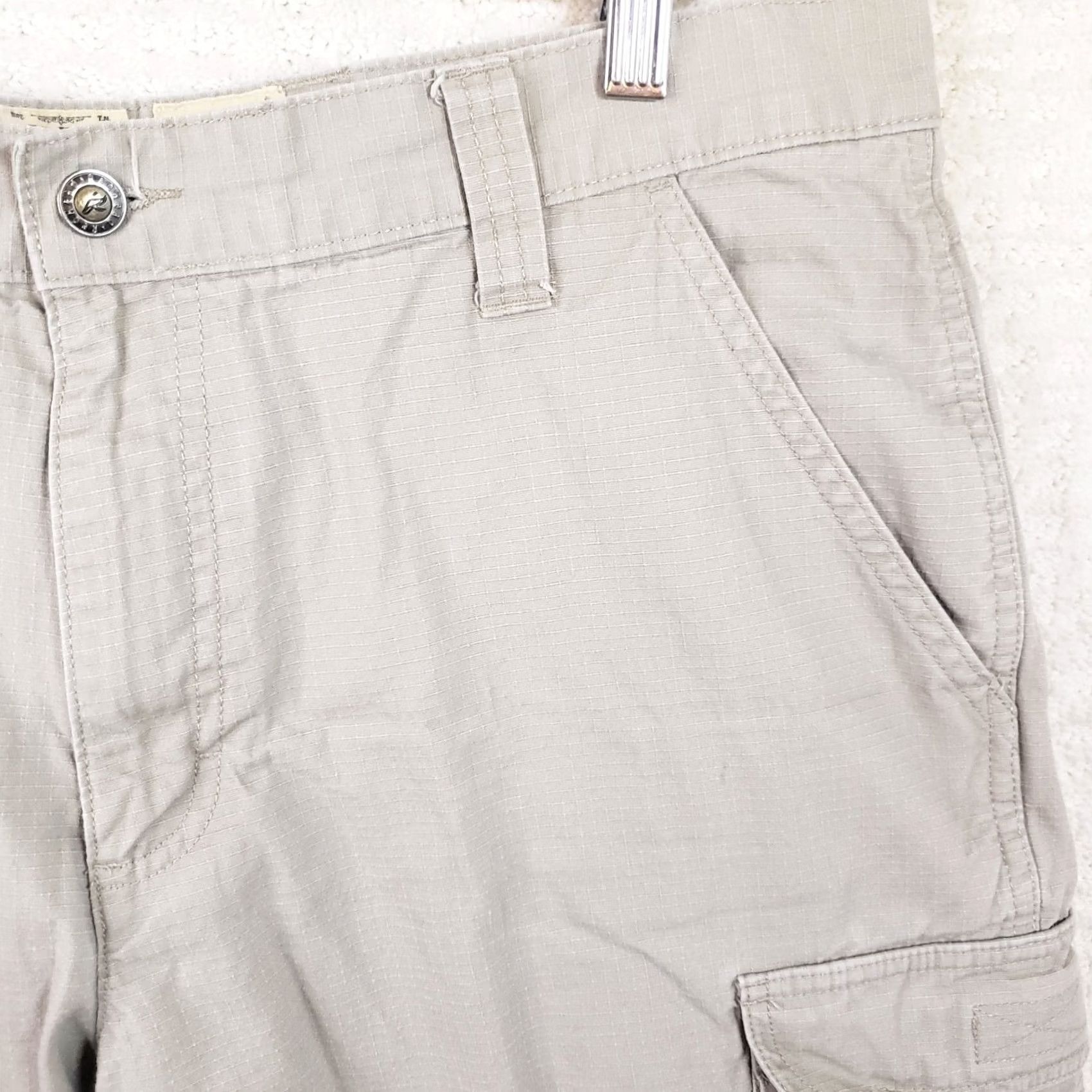 Vintage RedHead Men's Beige Ripstop Cargo Shorts 36 8” Inseam Cargo Pocket Outdoor Plain Solid Shorts Mens Reg Beige RedHead Regular 36 Size US 36 / EU 52 - 5 Thumbnail