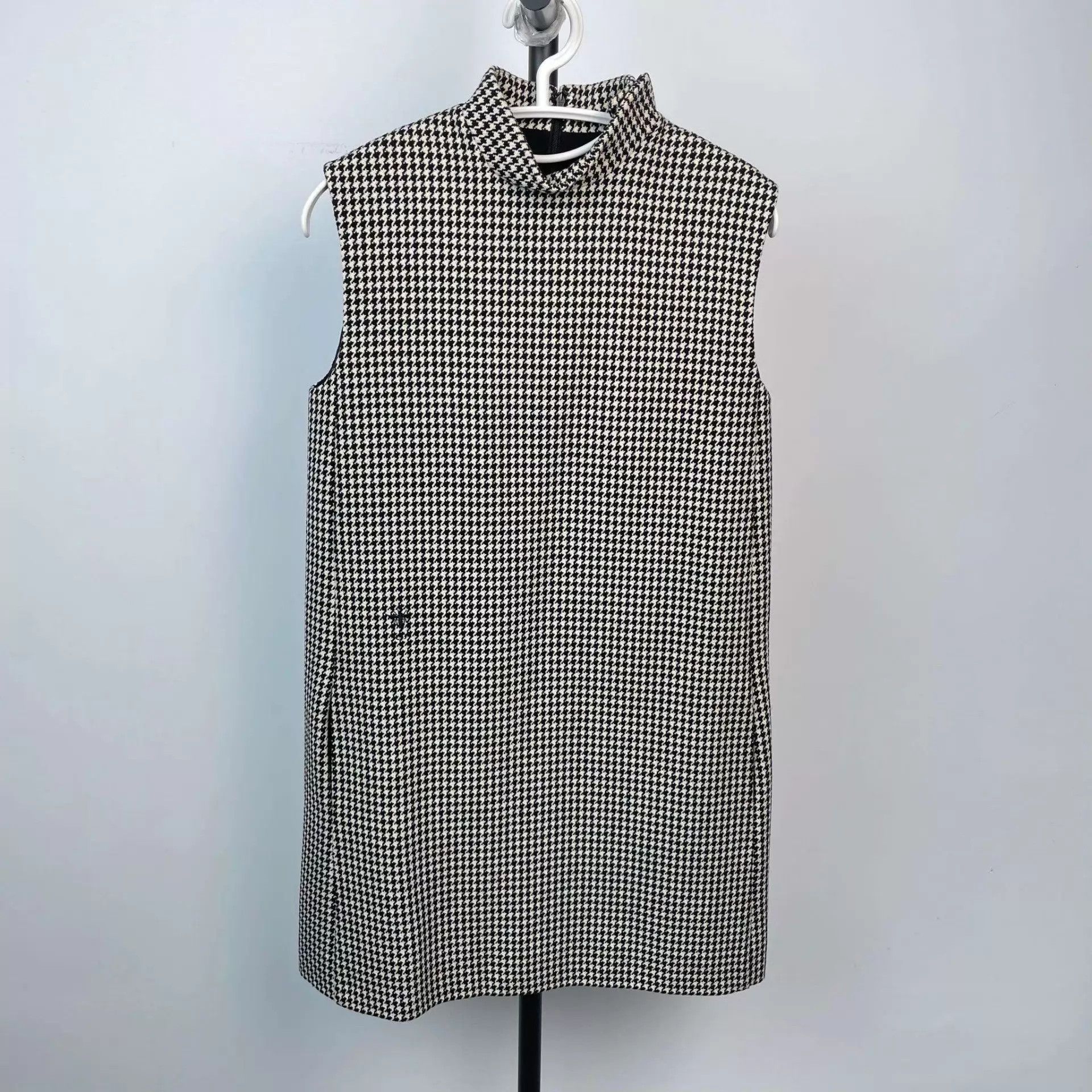 Dior Dior houndstooth sleeveless dress black & white 34 Size XS / US 0-2 / IT 36-38 - 1 Thumbnail