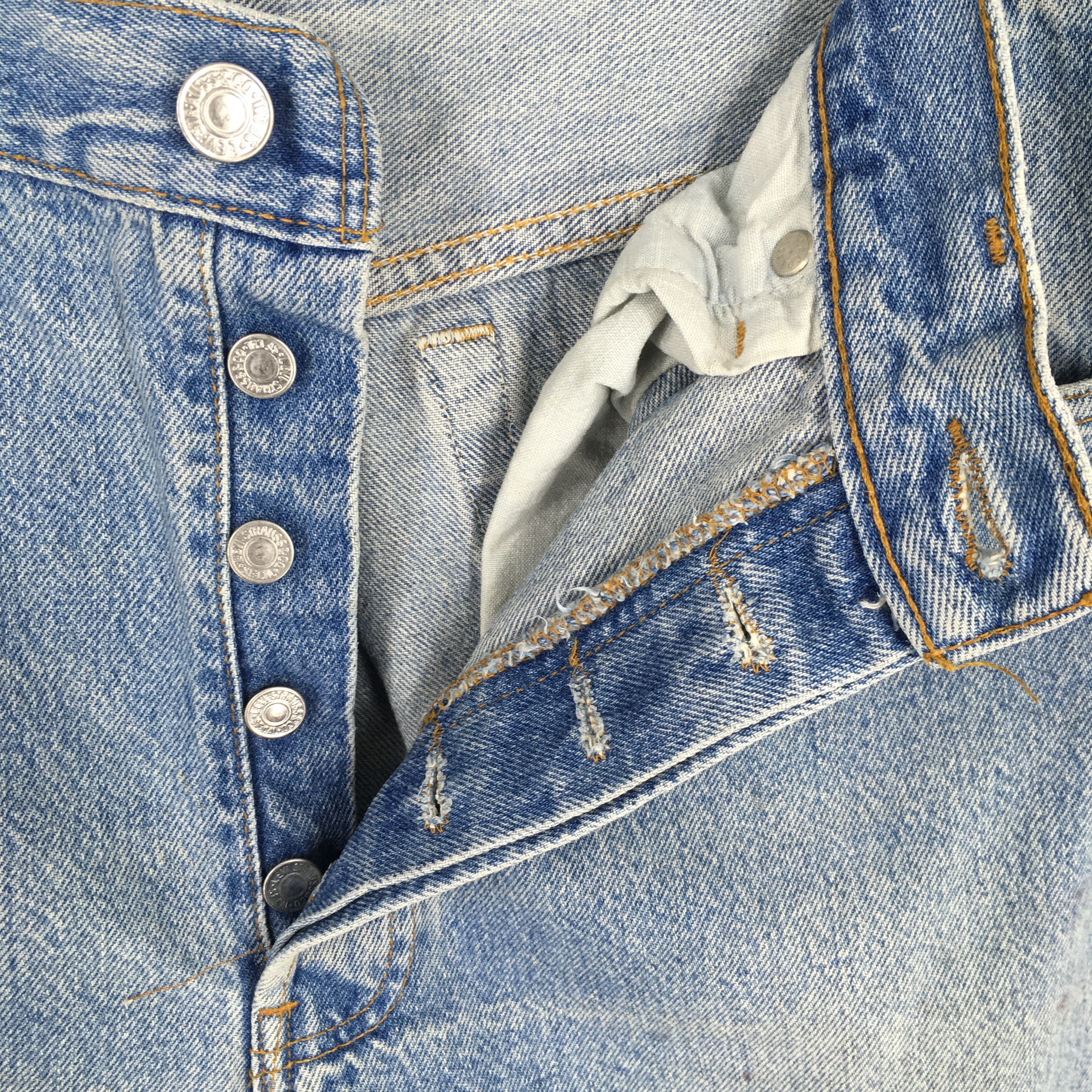Levi's Size 31x30 Vintage 90s Levi's 501 Faded Blue Jeans S1296 Size US 31 - 6 Thumbnail