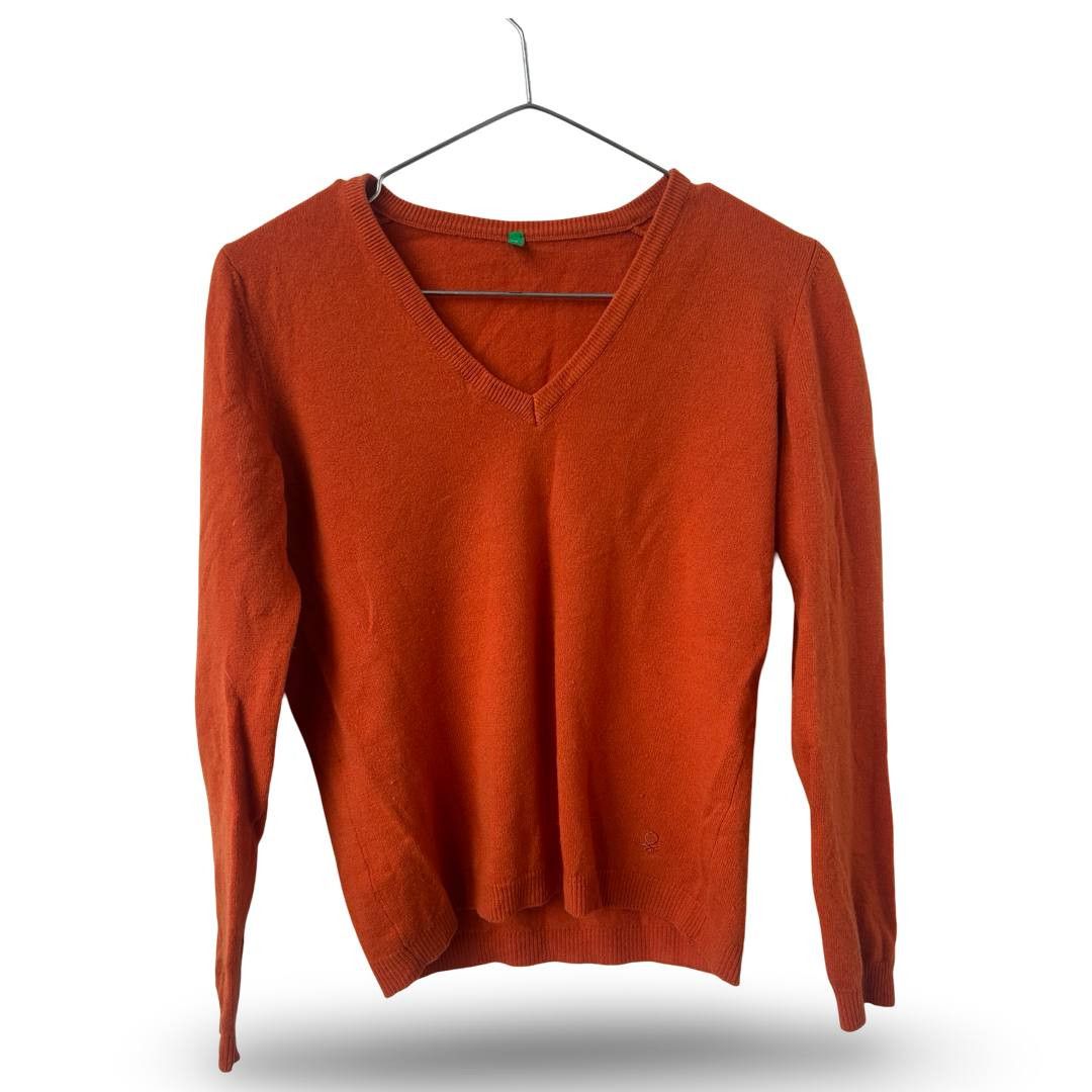 United Colors Of Benetton Benetton wool v neck sweater #157 Size M / US 6-8 / IT 42-44 - 1 Thumbnail