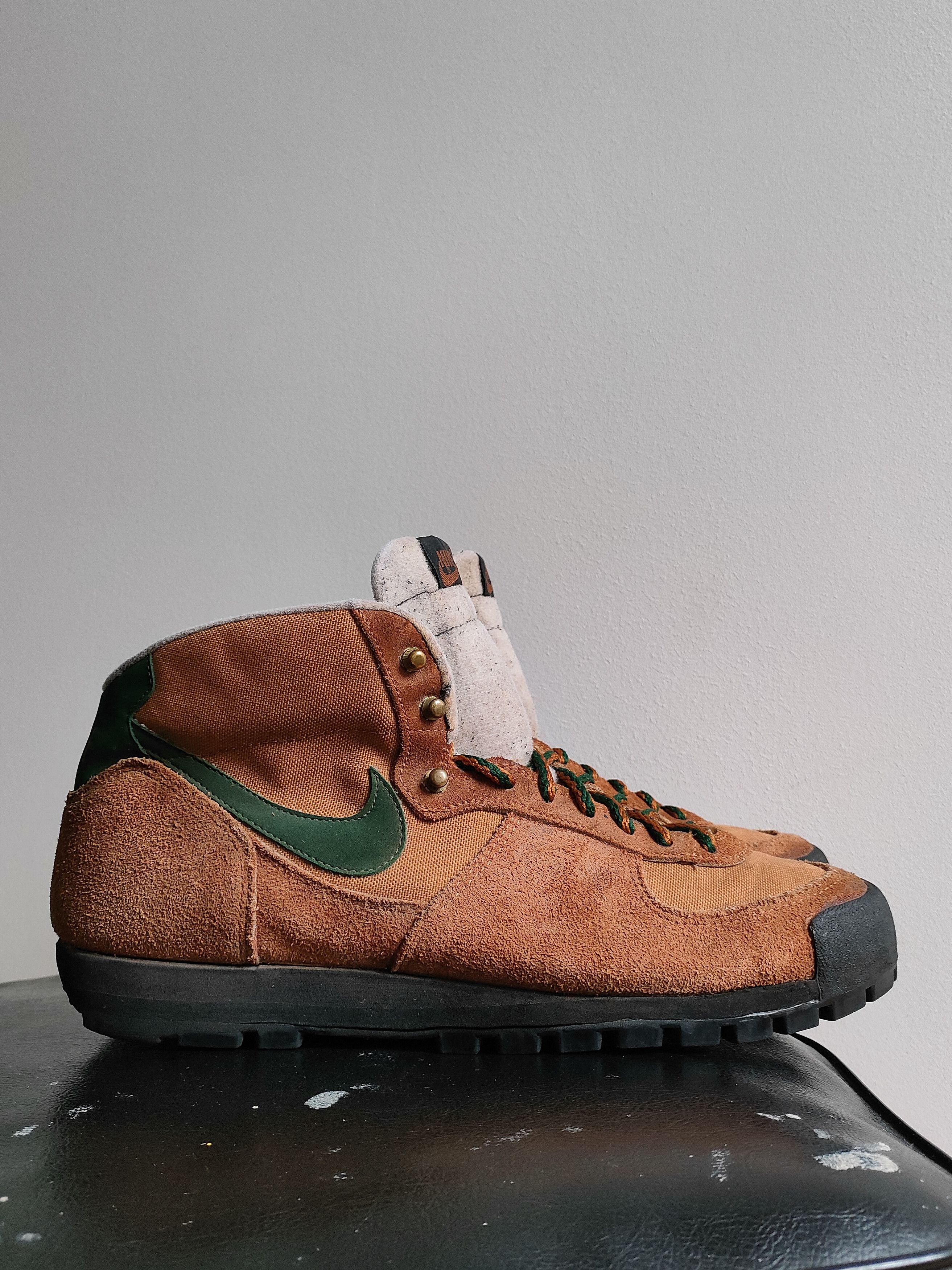1980s Nike Approach