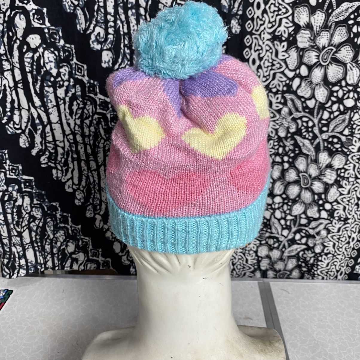 Angel Blue × Japanese Brand × Vintage 2000s y2k jewel pet cute beanie hats mezzopiano style Size ONE SIZE - 2 Thumbnail