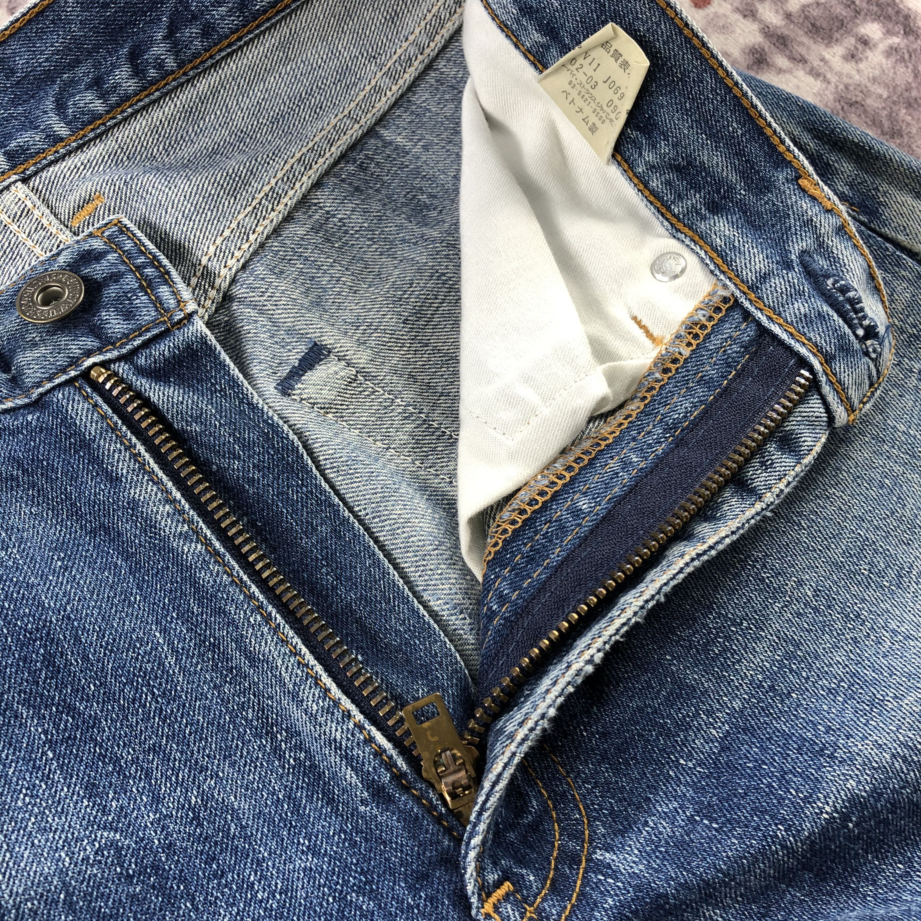 Levi's × Vintage 90s Vintage Blue Wash Levis 502 Jeans-JM2787 Size US 28 / EU 44 - 10 Thumbnail