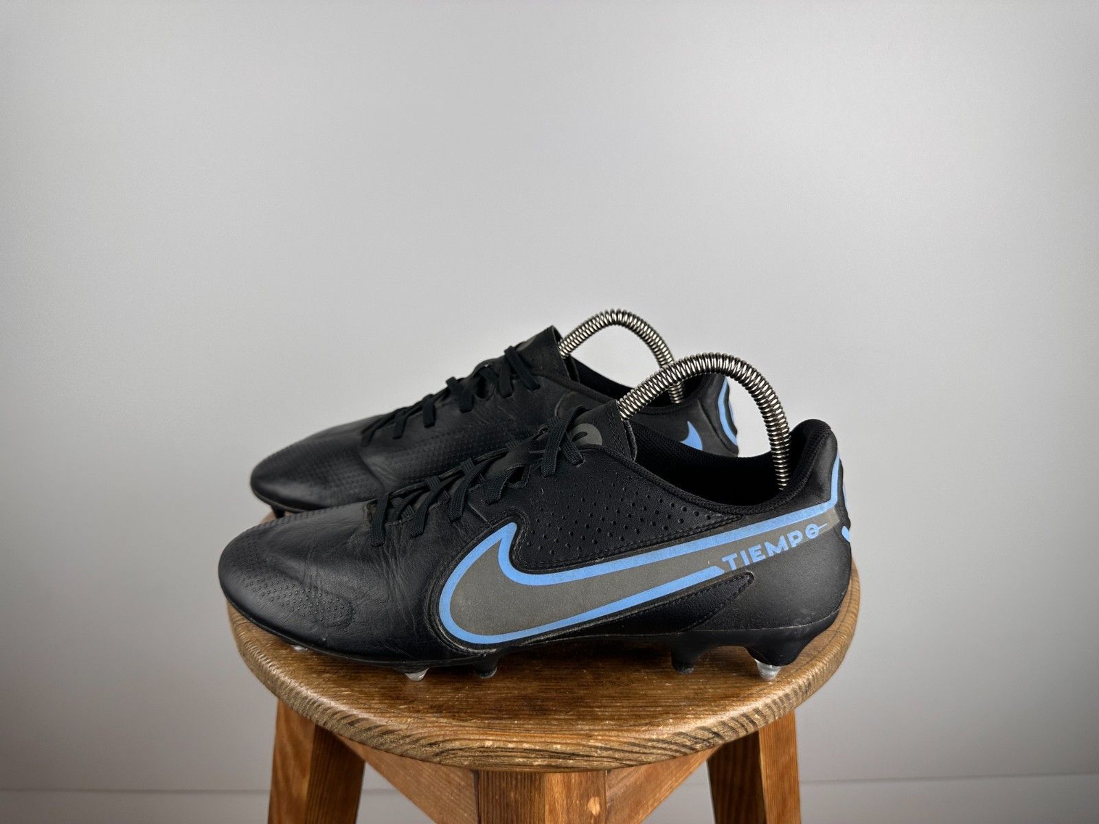 Nike Nike Tiempo Legend 9 Sg Pro Ac football boots leather US9 Size US 9 / EU 42 - 1 Thumbnail