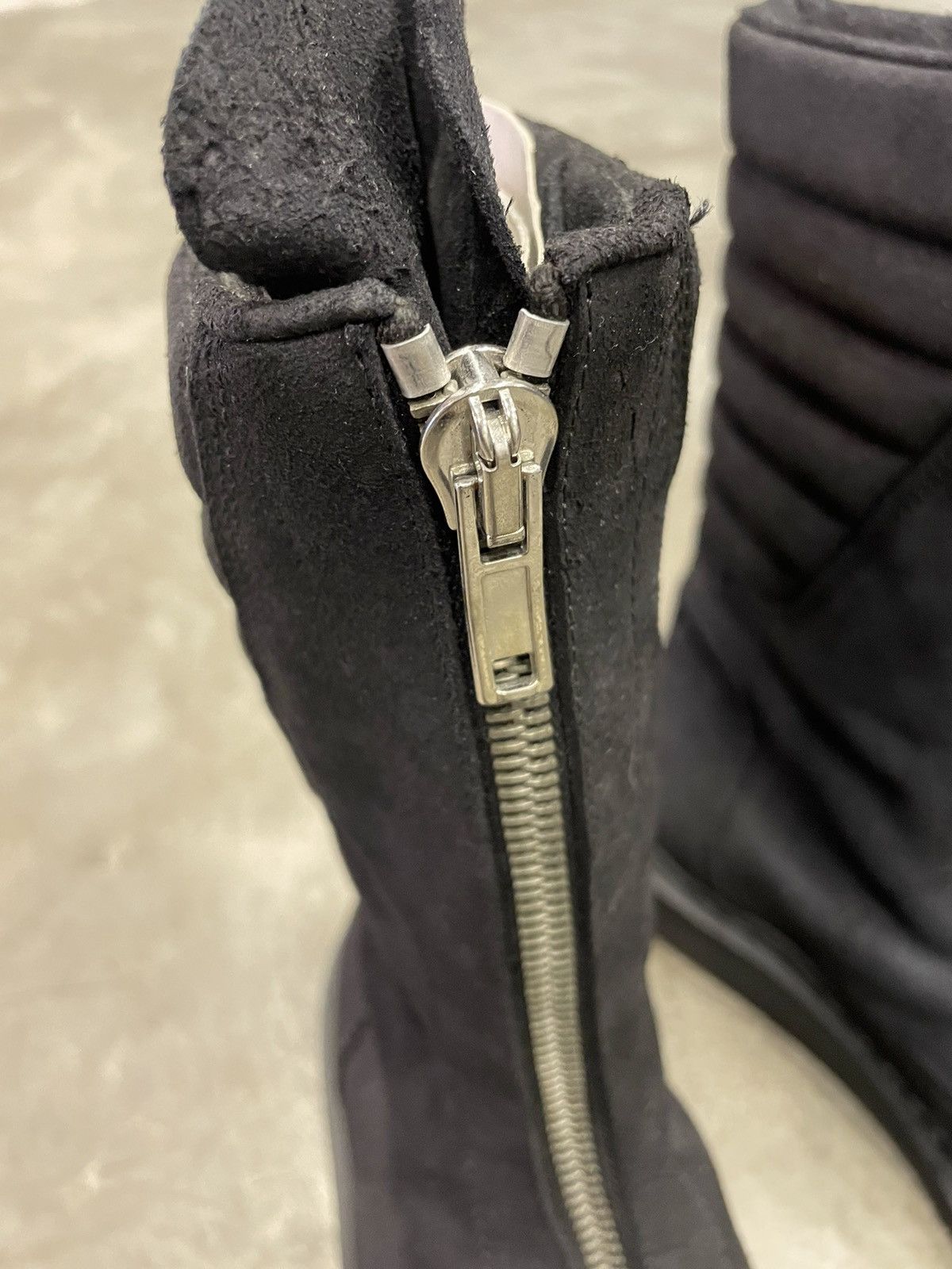 Rick Owens × Rick Owens Drkshdw Rick Owens F/W 11 Limo Blistered Mohawk Boots Size US 7 / EU 40 - 11 Thumbnail
