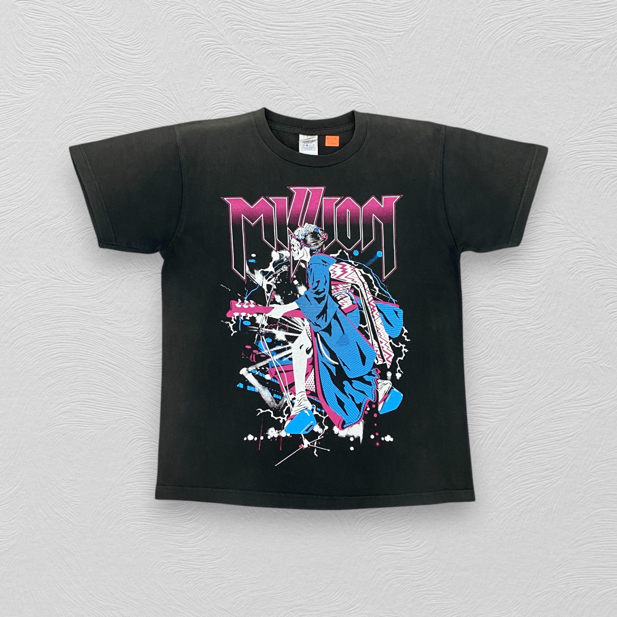 Band Tees Vintage Mission Impossible Kyoto 2013 Tshirt - I079 Size US M / EU 48-50 / 2 - 1 Thumbnail