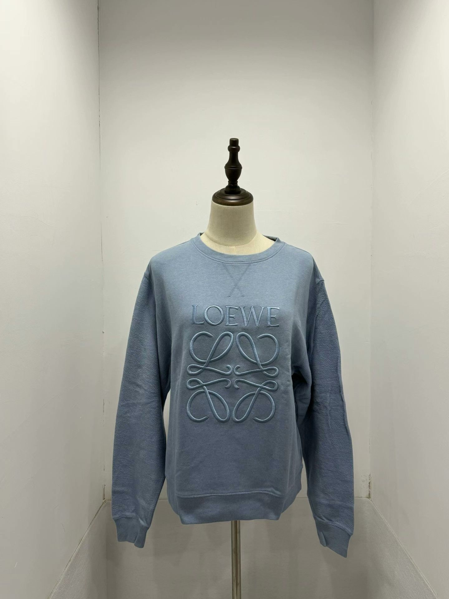 Loewe Loewe Embroidered Logo Sweatshirt Size S Size S / US 4 / IT 40 - 1 Thumbnail