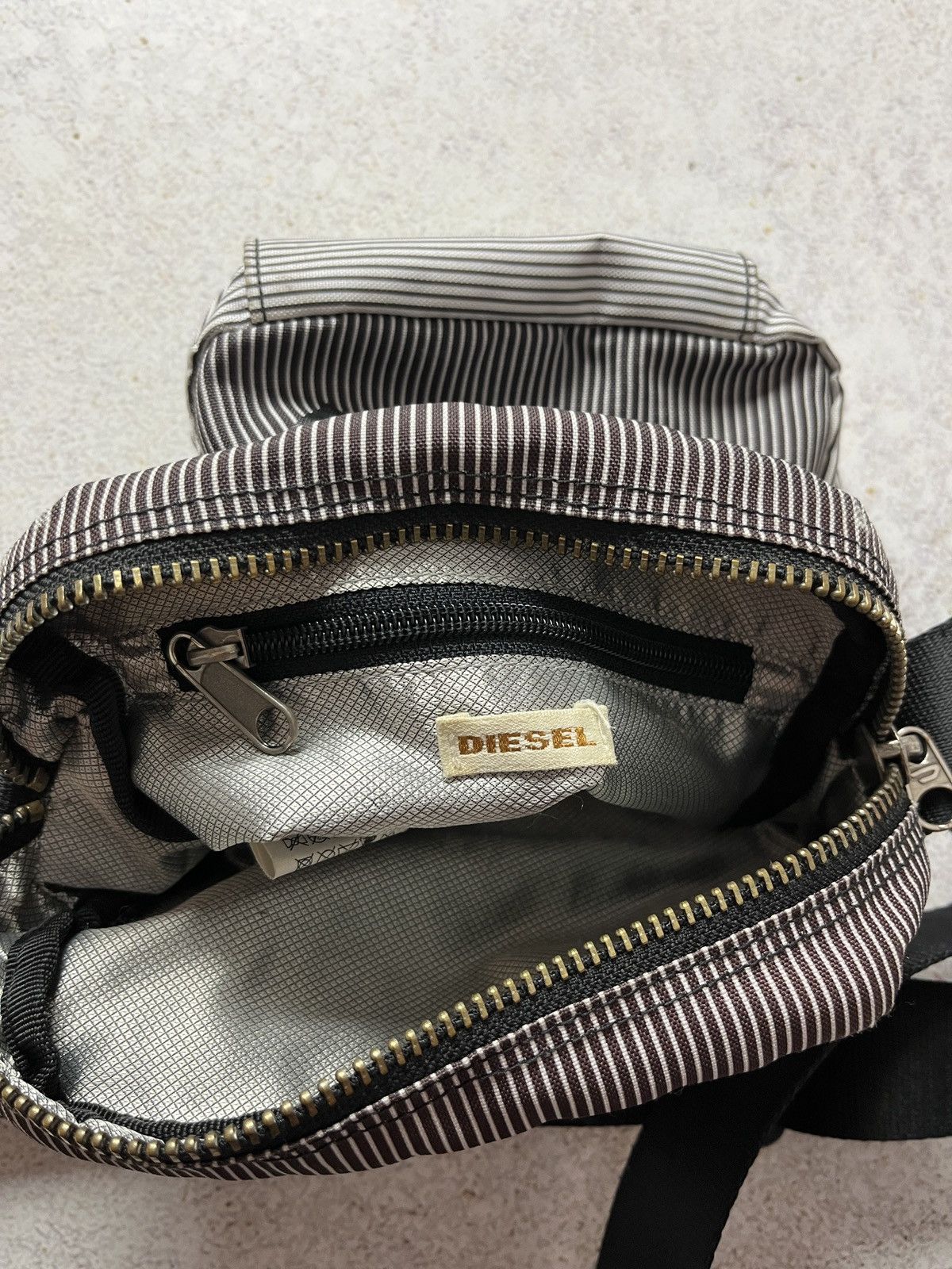 Diesel DDP DIESEL Y2K Striped Nylon Crossbody Bag Avant Garde Size ONE SIZE - 5 Thumbnail