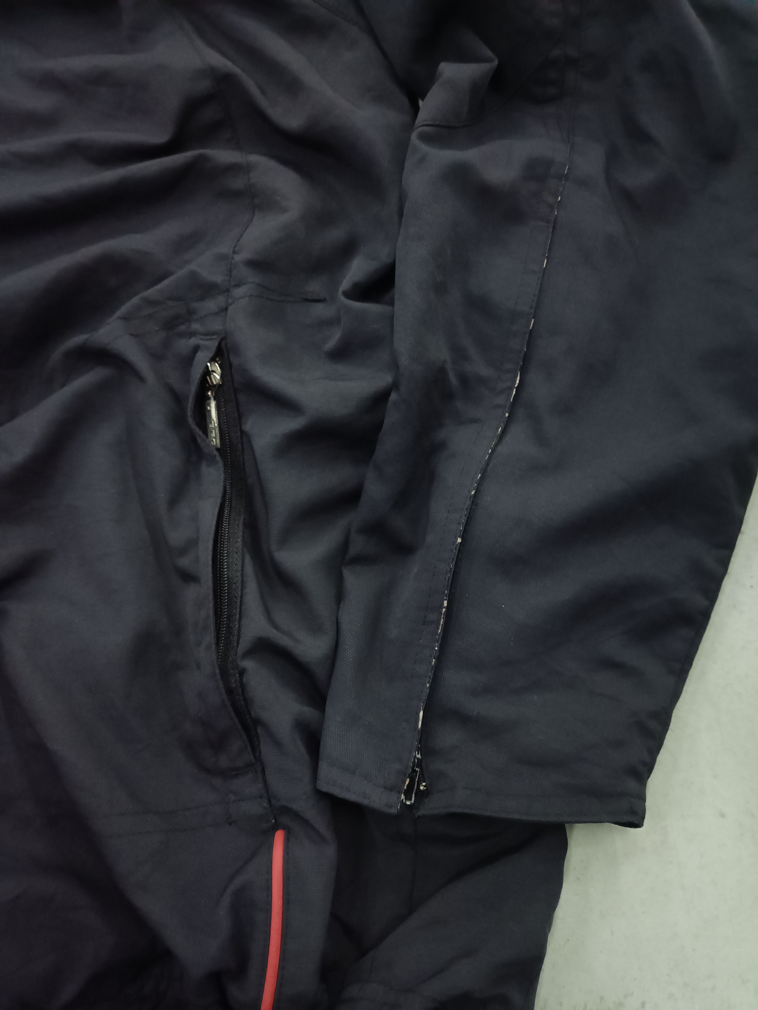 Umbro Umbro anorak cagoule jacket Size US L / EU 52-54 / 3 - 5 Thumbnail