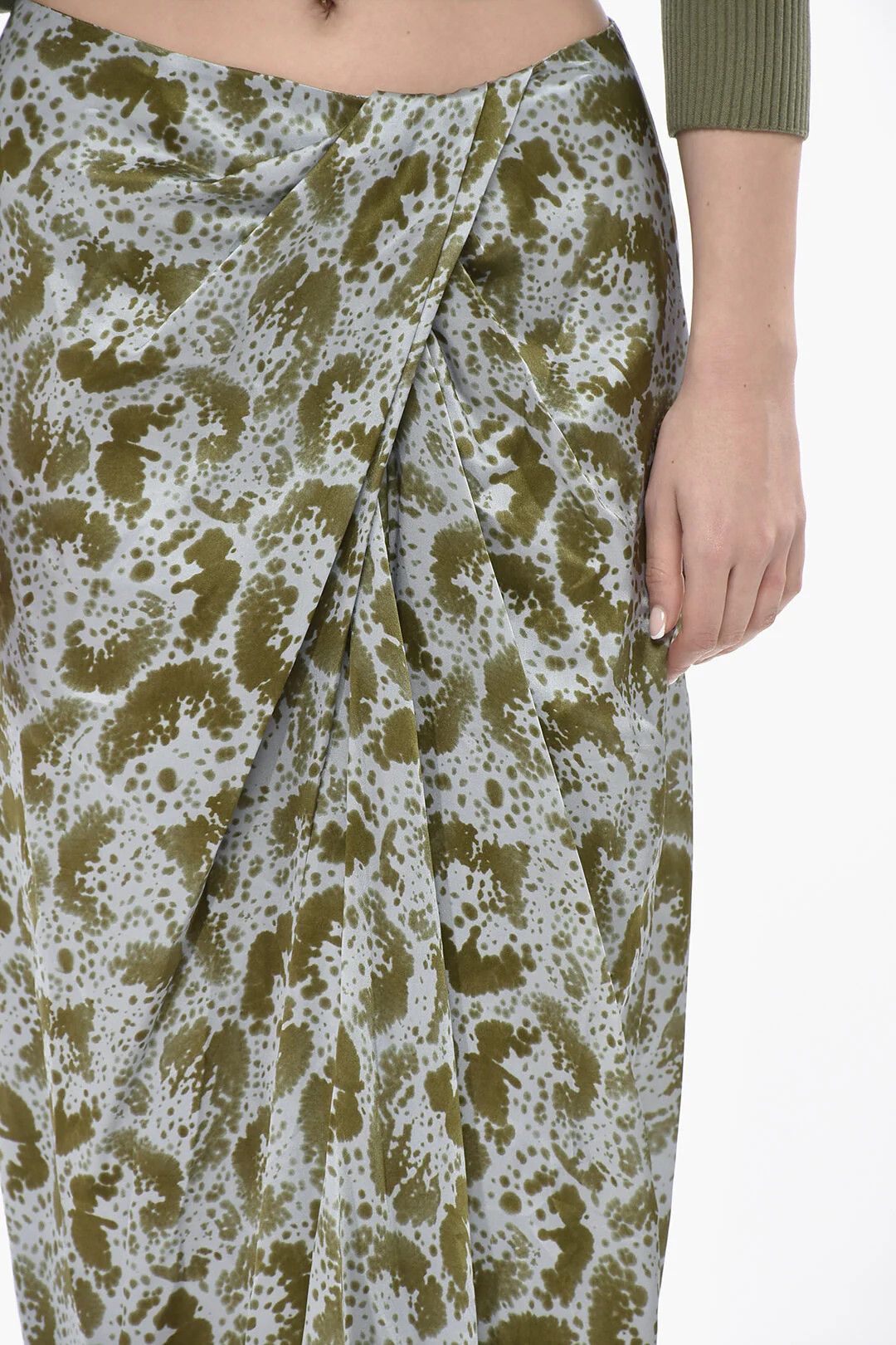 Dries Van Noten og1mm0426 Midi Silk-Satin Skirt Light Blue Size 28" / US 6 / IT 42 - 3 Thumbnail