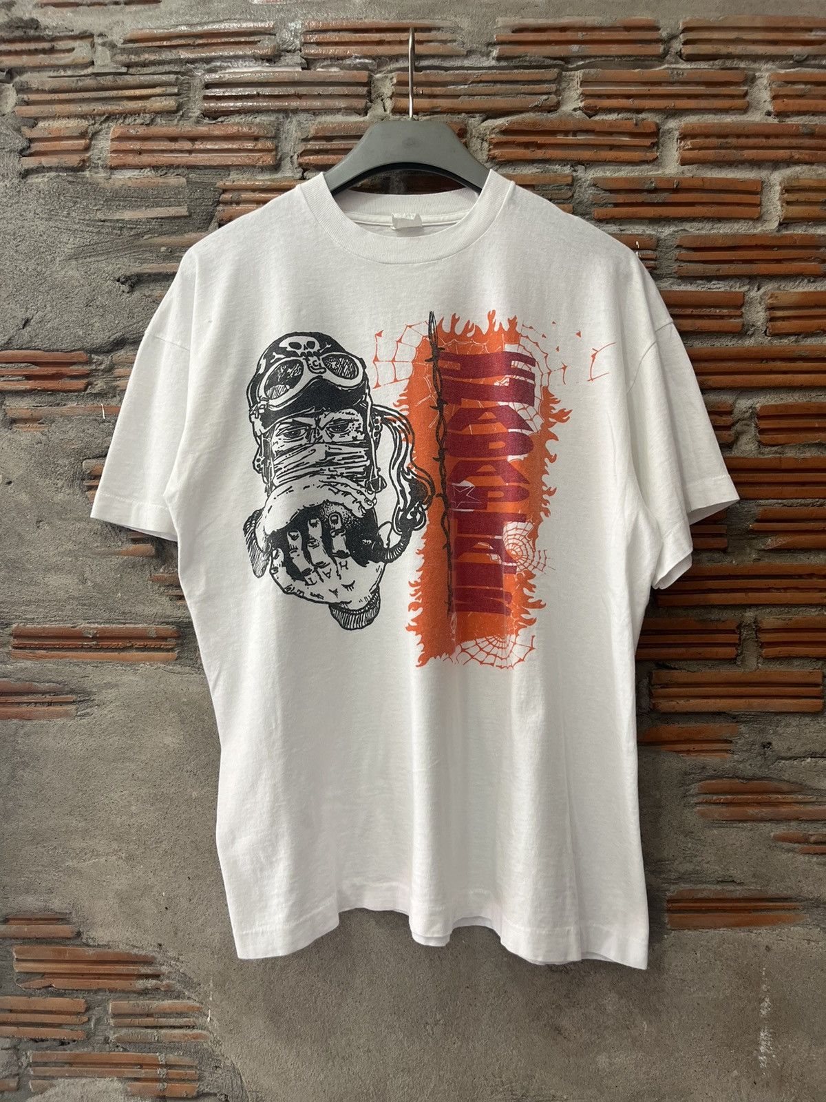 Band Tees Vintage INADAPTS Hardcore Punk Artwork 90’s Tshirt Size US XL / EU 56 / 4 - 2 Thumbnail