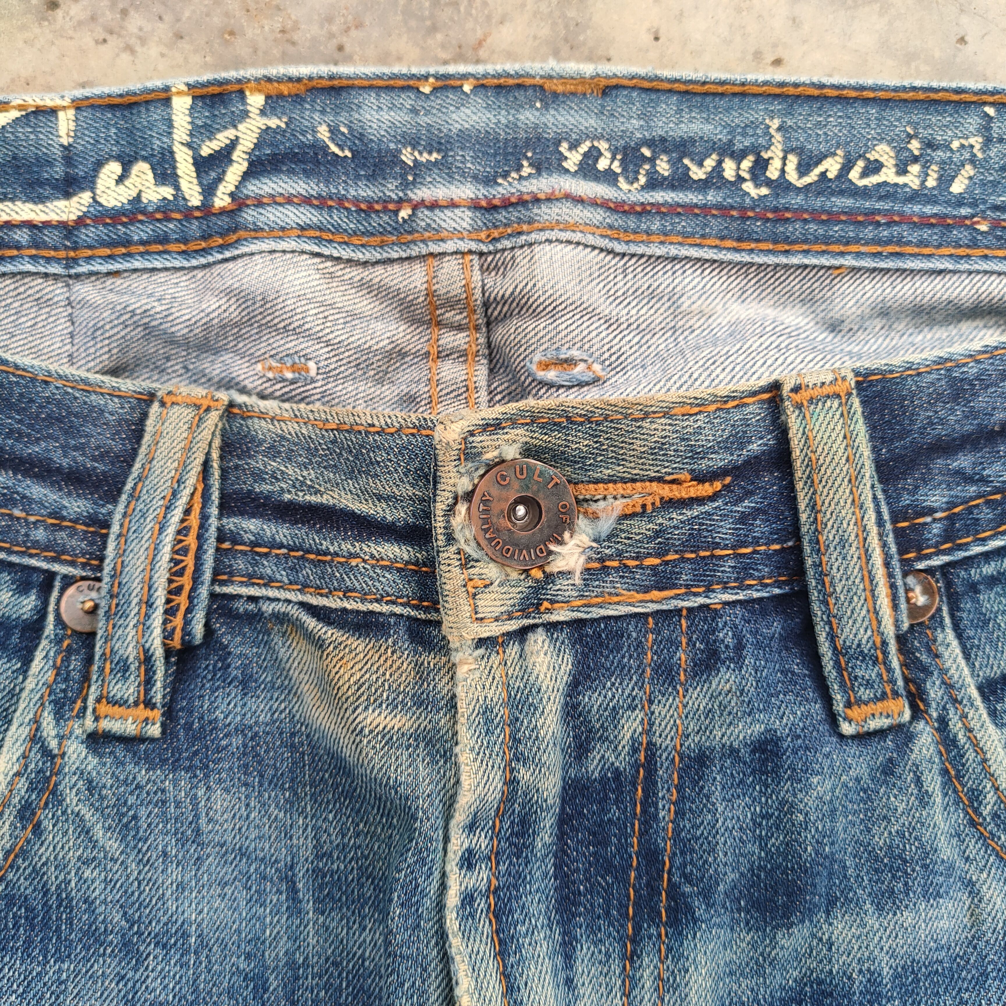 Cult Of Individuality VINTAGE CULT SALVAGE RUSTY FADED DENIM JEANS PANTS Size US 33 - 5 Thumbnail