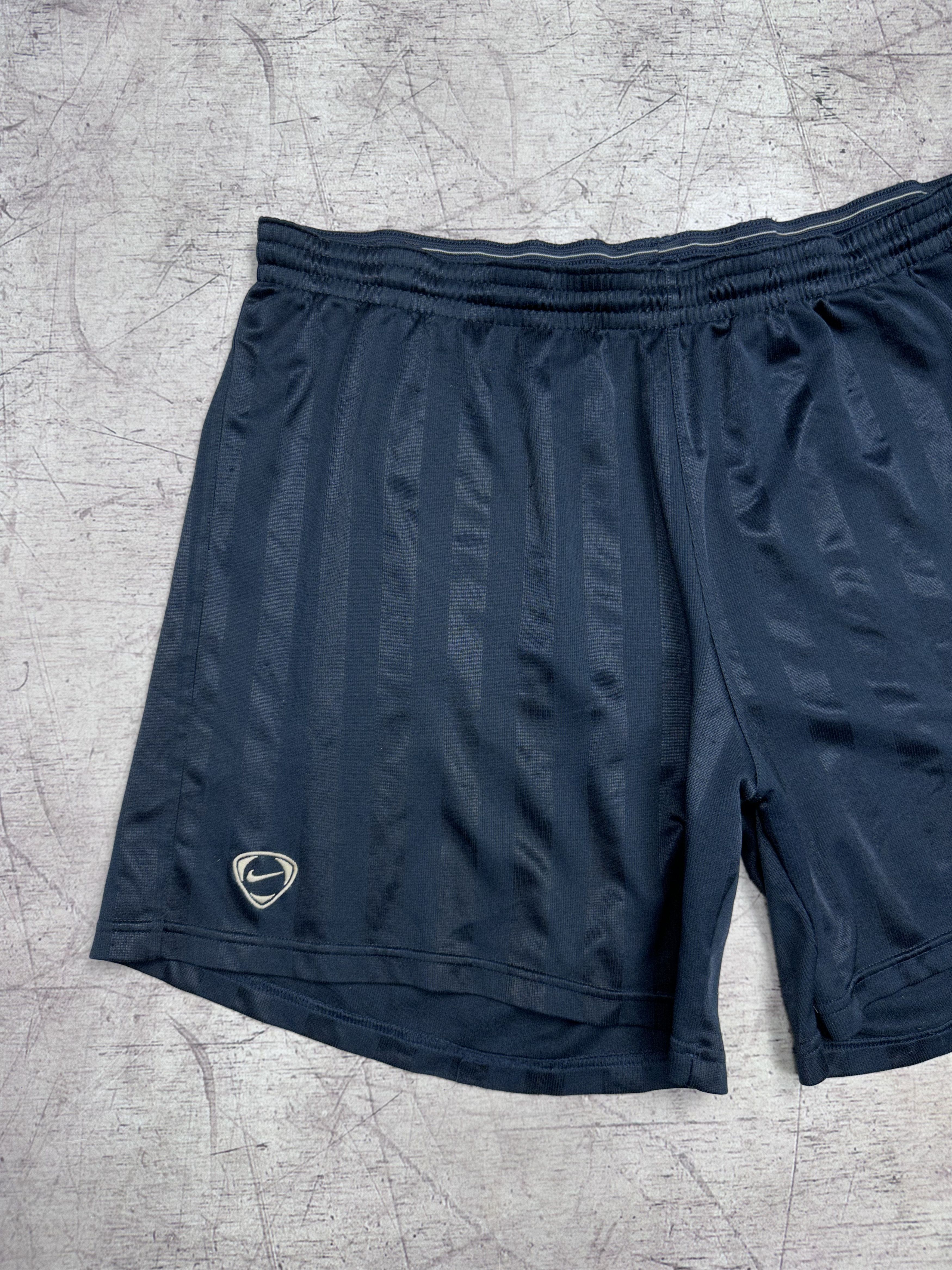 Nike Nike Dri Fit Vintage Mens Shorts Size US 38 / EU 54 - 2 Thumbnail
