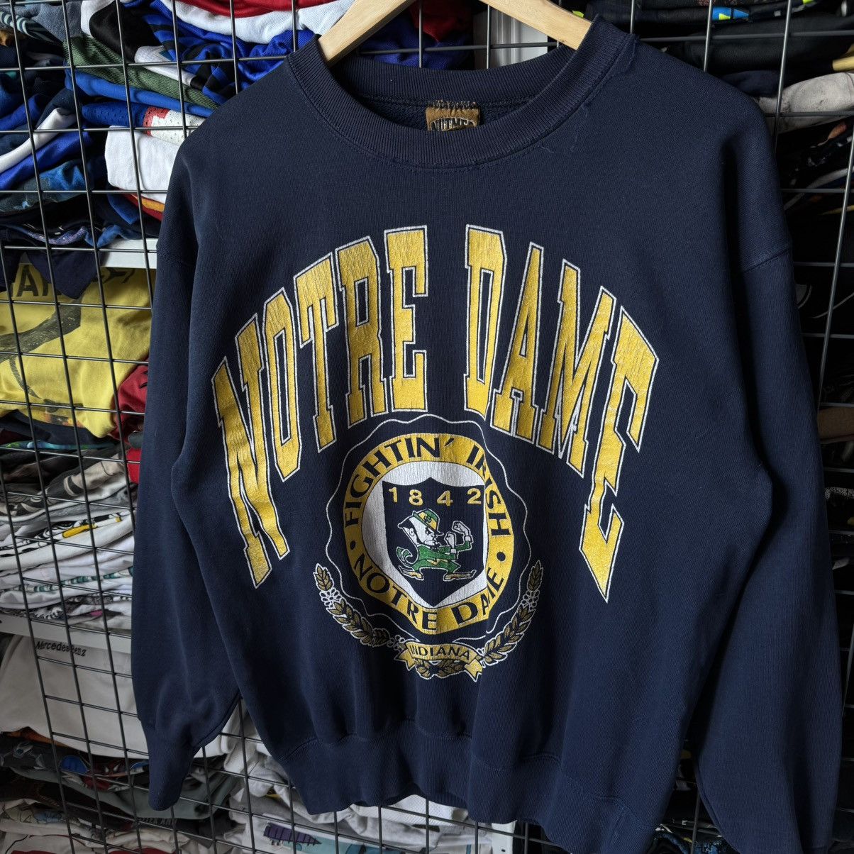 Nutmeg Vintage 90s Notre Dame Irish Nutmeg Sweatshirt Size US M / EU 48-50 / 2 - 6 Thumbnail