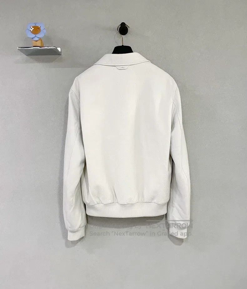 Louis Vuitton Louis Vuitton White full print presbyopic jacket Size US M / EU 48-50 / 2 - 2 Thumbnail