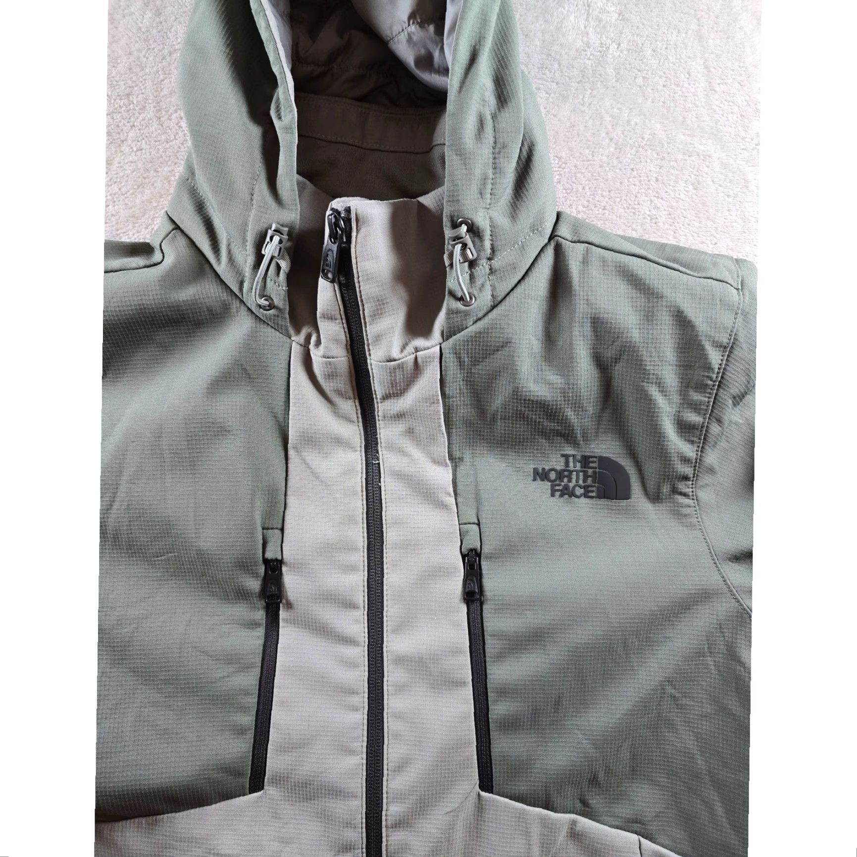 The North Face VINTAGE The North Face Apex Elevation Jacket Mens S Hood Insulated Primaloft NF0A2TB9 Size US S / EU 44-46 / 1 - 3 Thumbnail
