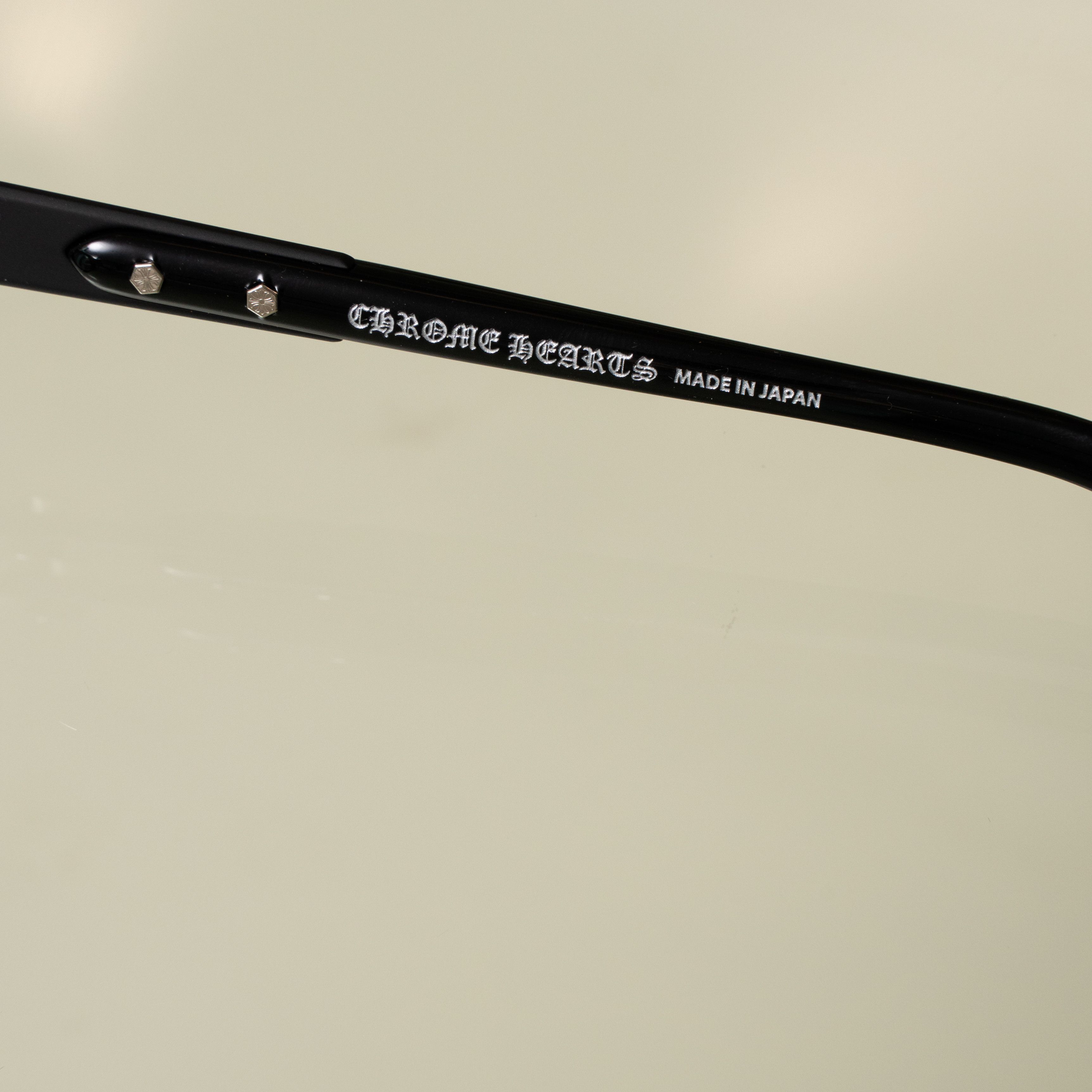 Chrome Hearts CHROME HEARTS BAGGINS BLACK PLASTIC Size ONE SIZE - 5 Thumbnail