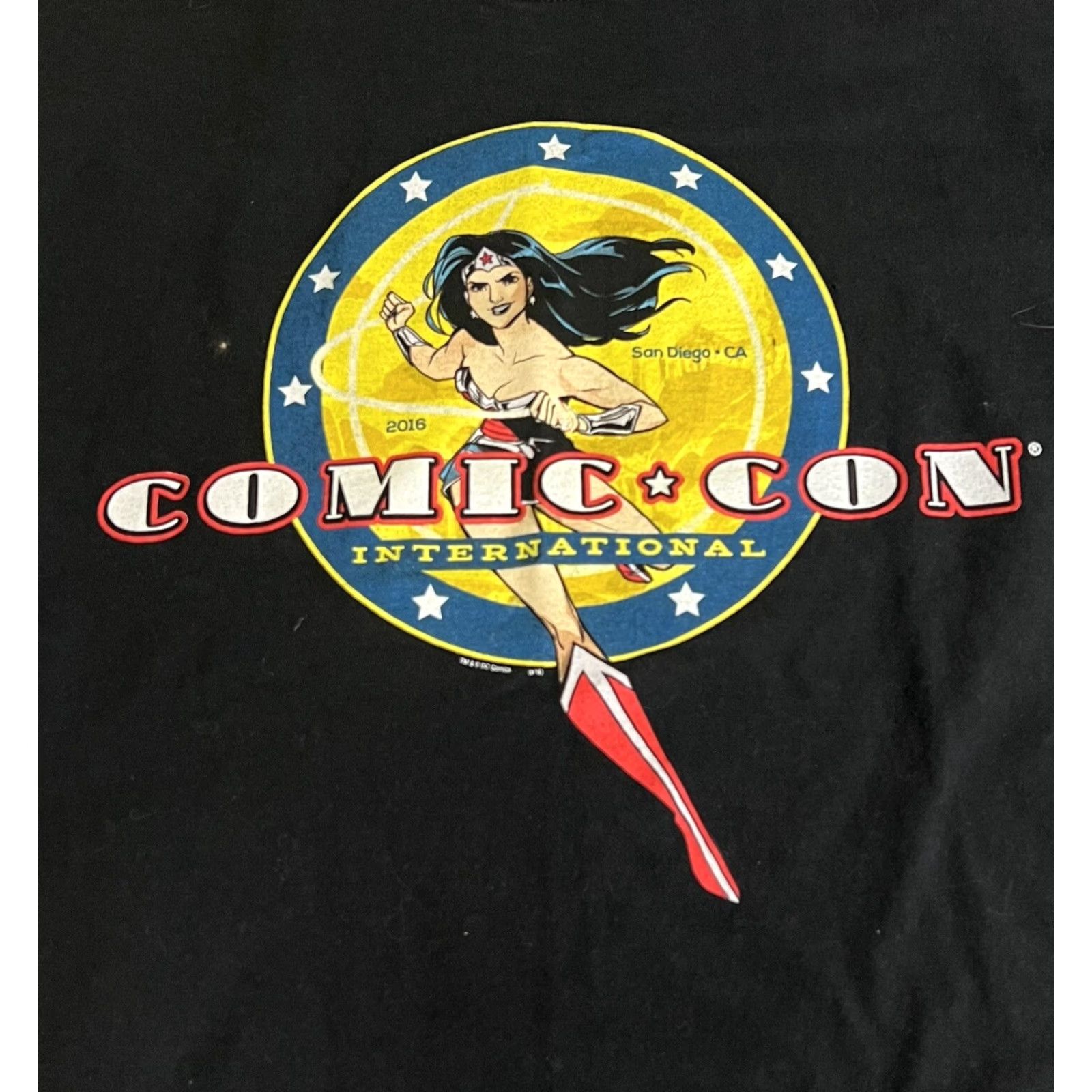 Hanes San Diego Comic Con SDCC 2016 Black T-shirt Medium Wonder Woman Men M Black Comics T-Shirt 2016 Mens Size US M / EU 48-50 / 2 - 4 Thumbnail