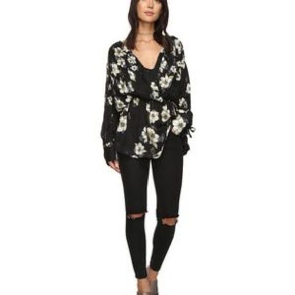 Free People Free People Tucson Dreams Floral Black Tunic Top Size S / US 4 / IT 40 - 3 Thumbnail