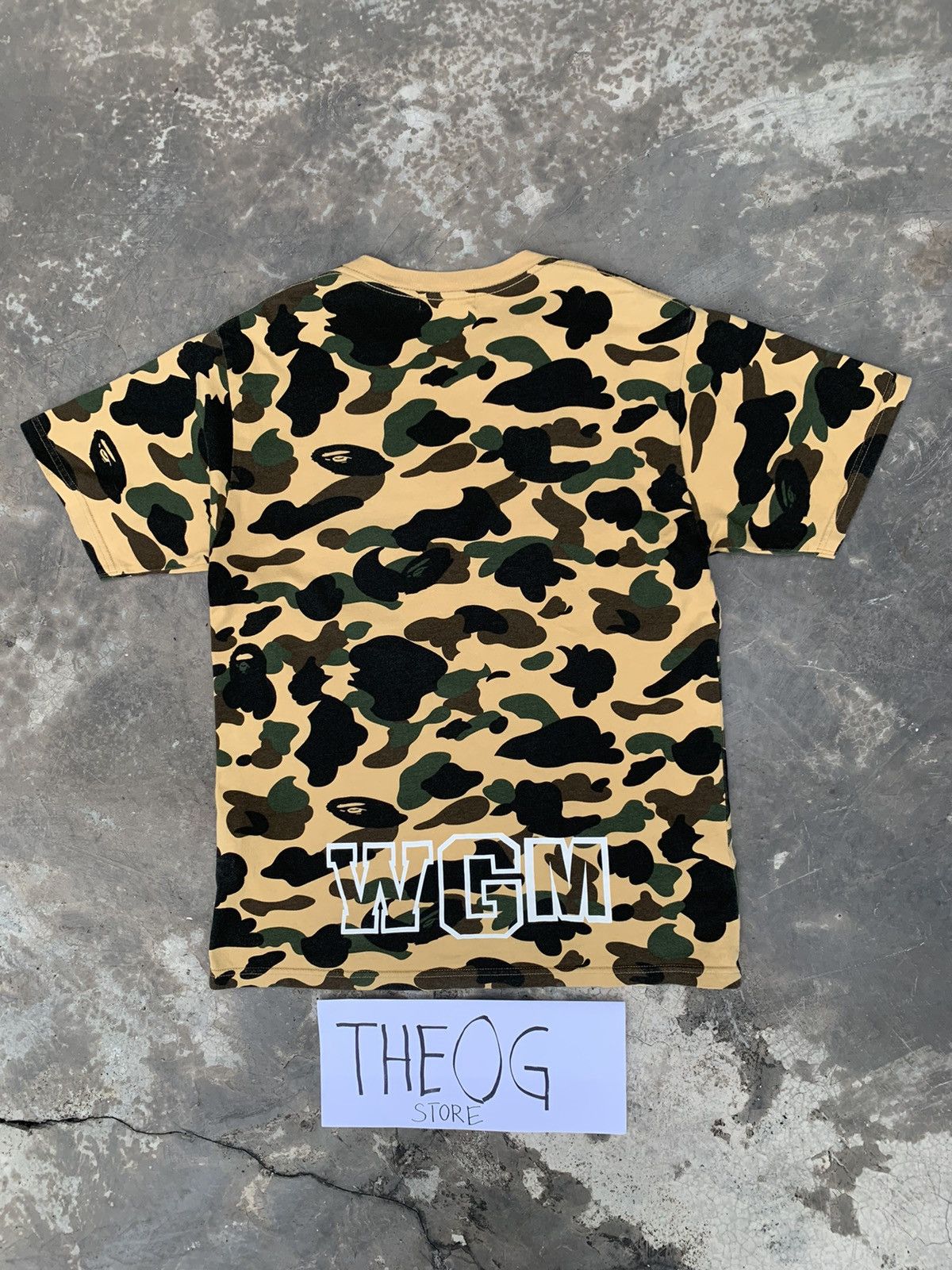Bape 1st Bape Camo Shark Tee Size US M / EU 48-50 / 2 - 2 Thumbnail