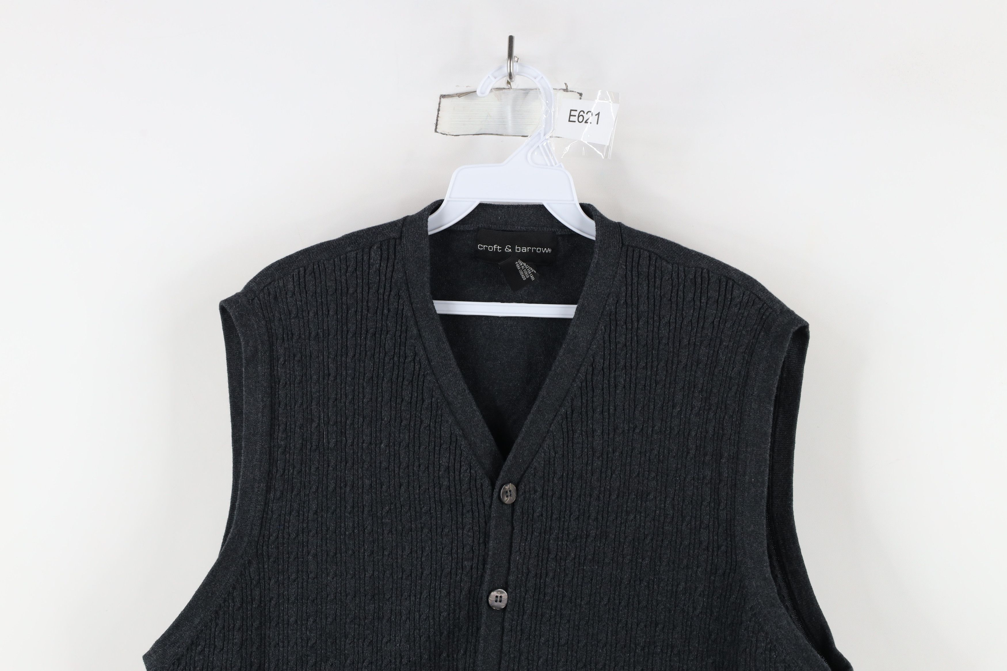 Vintage Vintage 90s Lightweight Cotton Cable Knit Sweater Vest Gray Size US XL / EU 56 / 4 - 2 Thumbnail