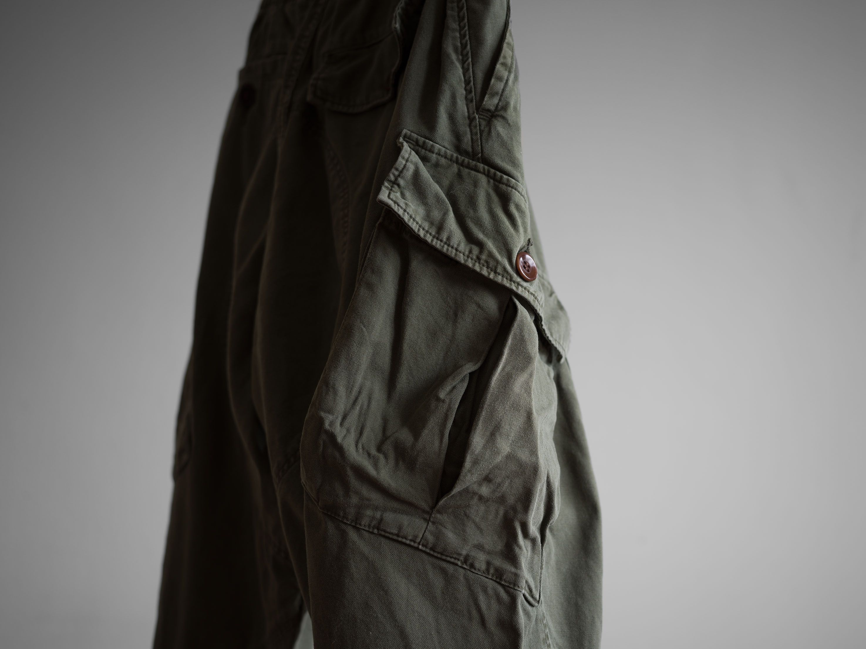 Undercover SS2012 UNDERCOVER by JUN TAKAHASHI CARGO TROUSERS Size US 31 - 7 Thumbnail