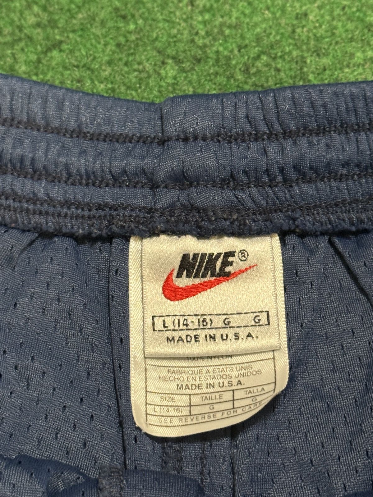 Nike Nike Vintage 90s Blue 6” Youth Large 14-16 24 Waist Shorts Size 24" / US 00 / IT 34 - 2 Thumbnail