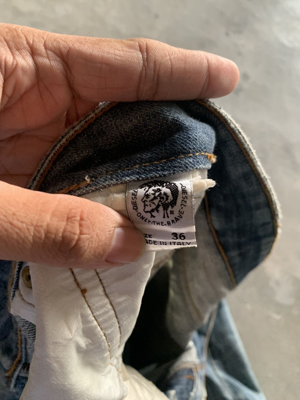 Designer × Diesel distressed loose diesel industry jeans Size US 37 - 8 Thumbnail
