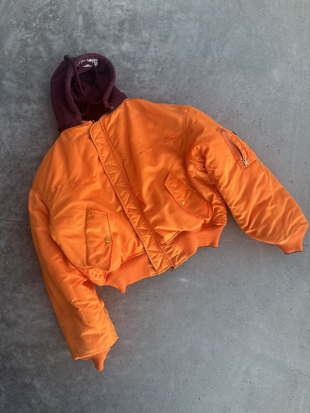 Alpha Industries × Vetements ‼️RARE‼️ VETEMENTS X ALPHA MA-1 BURGUNDY BOMBER JACKET HYPE Size US XS / EU 42 / 0 - 3 Thumbnail
