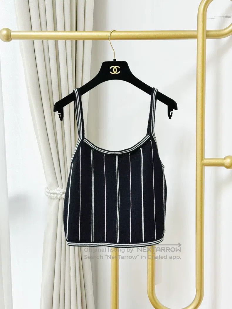 Chanel Chanel 23P black vertical striped knitted suspender vest Size XS / US 0-2 / IT 36-38 - 1 Thumbnail