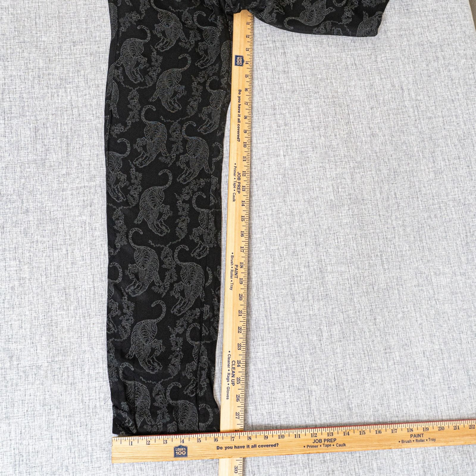 Sandro Sandro Paris Women's Tiger embroidered Pants in black size 1 Size 24" / US 00 / IT 34 - 9 Thumbnail