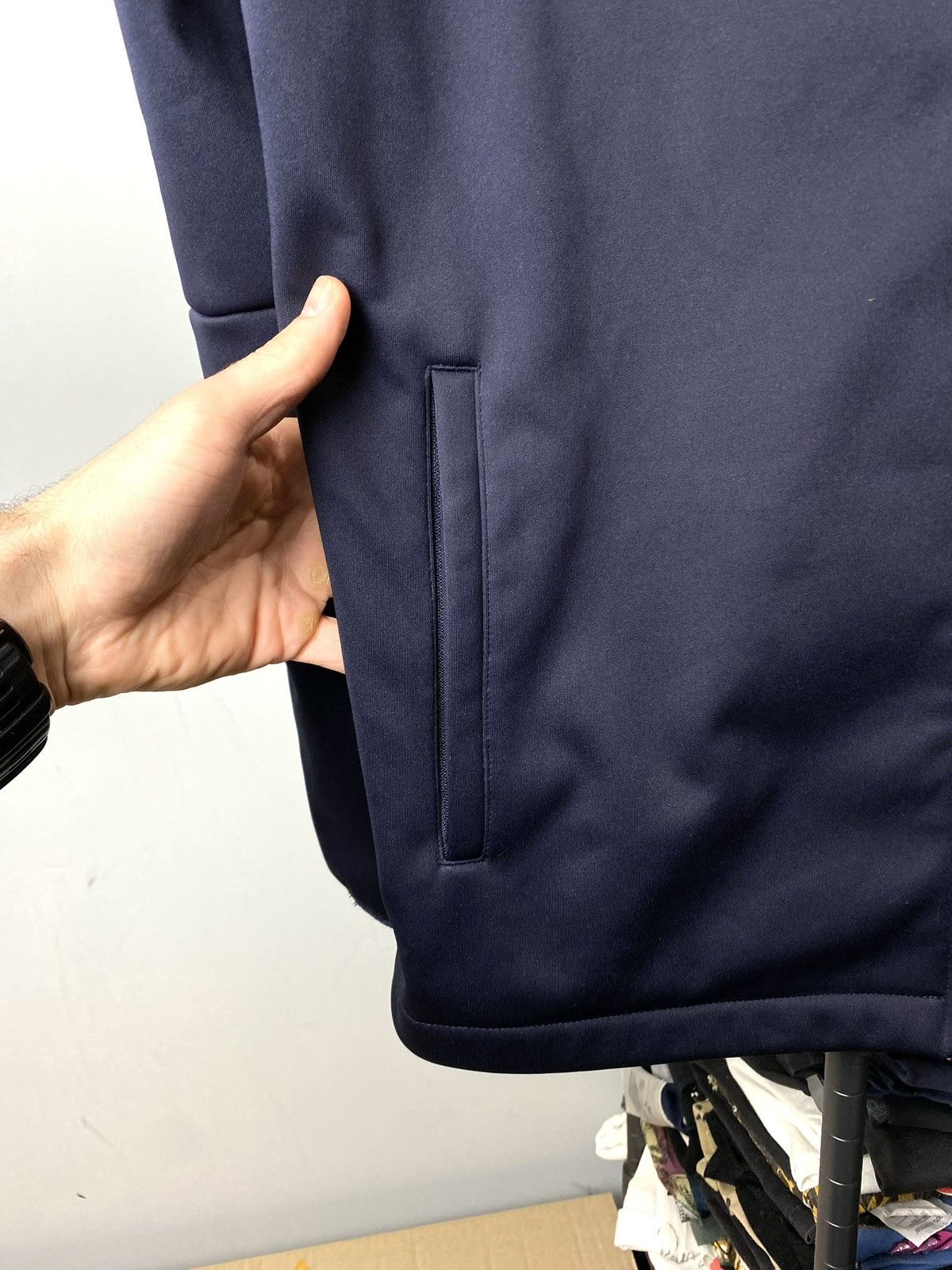 Red Bull Puma Red Bull Racing Softshell Jacket Monster F1 Size US L / EU 52-54 / 3 - 8 Thumbnail