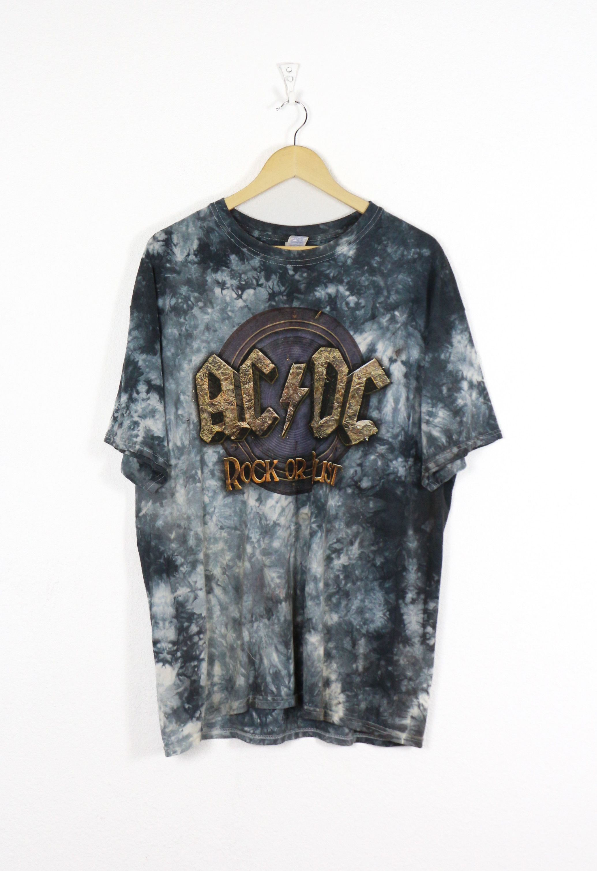 AC/DC × Band Tees × Vintage Vintage ACDC Rock or Bust Tie Dye Bleached Tee 90s Y2K Size US XL / EU 56 / 4 - 1 Thumbnail
