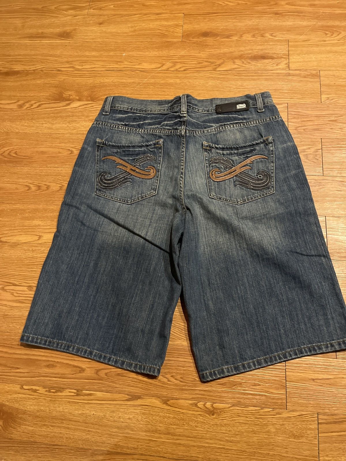 Ecko Unltd. vintage 90’s baggy embroidered faded ecko jorts Size US 36 / EU 52 - 1 Thumbnail