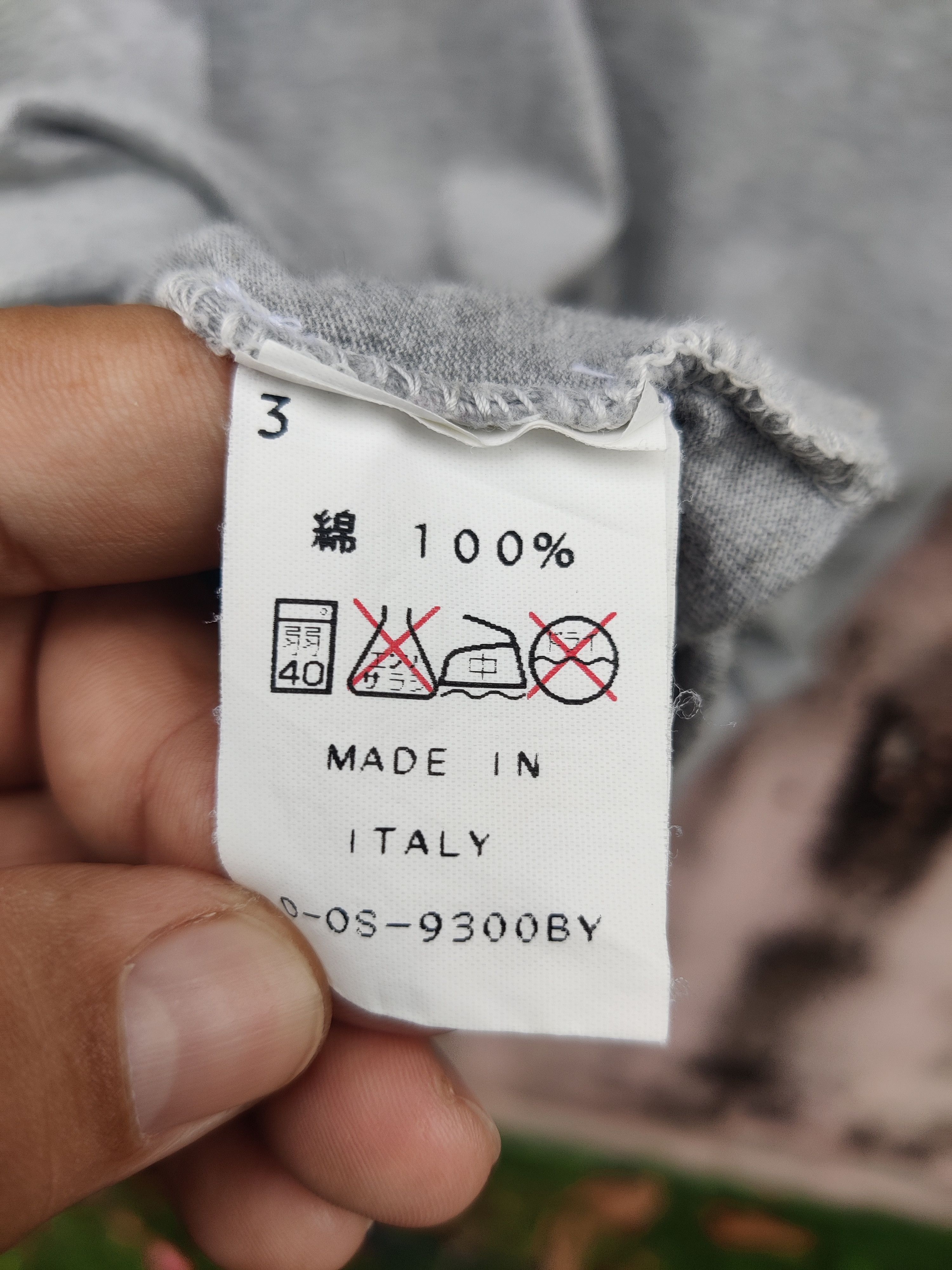 🔥Offer Me🔥 Vintage Trussardi Italy Spellout Shirt