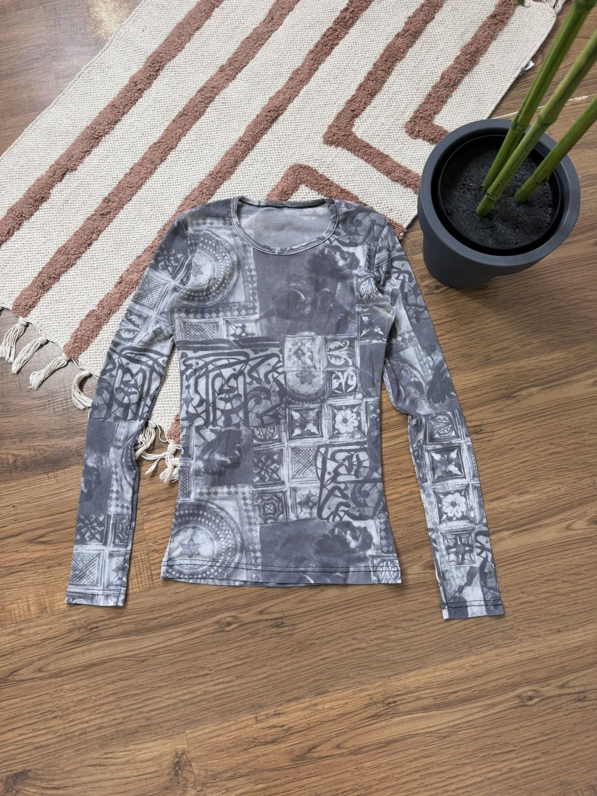 Vintage VINTAGE JEAN PAUL GAULTIER STYLE MESH PRINTED LONG SLEEVE Size S / US 4 / IT 40 - 1 Thumbnail