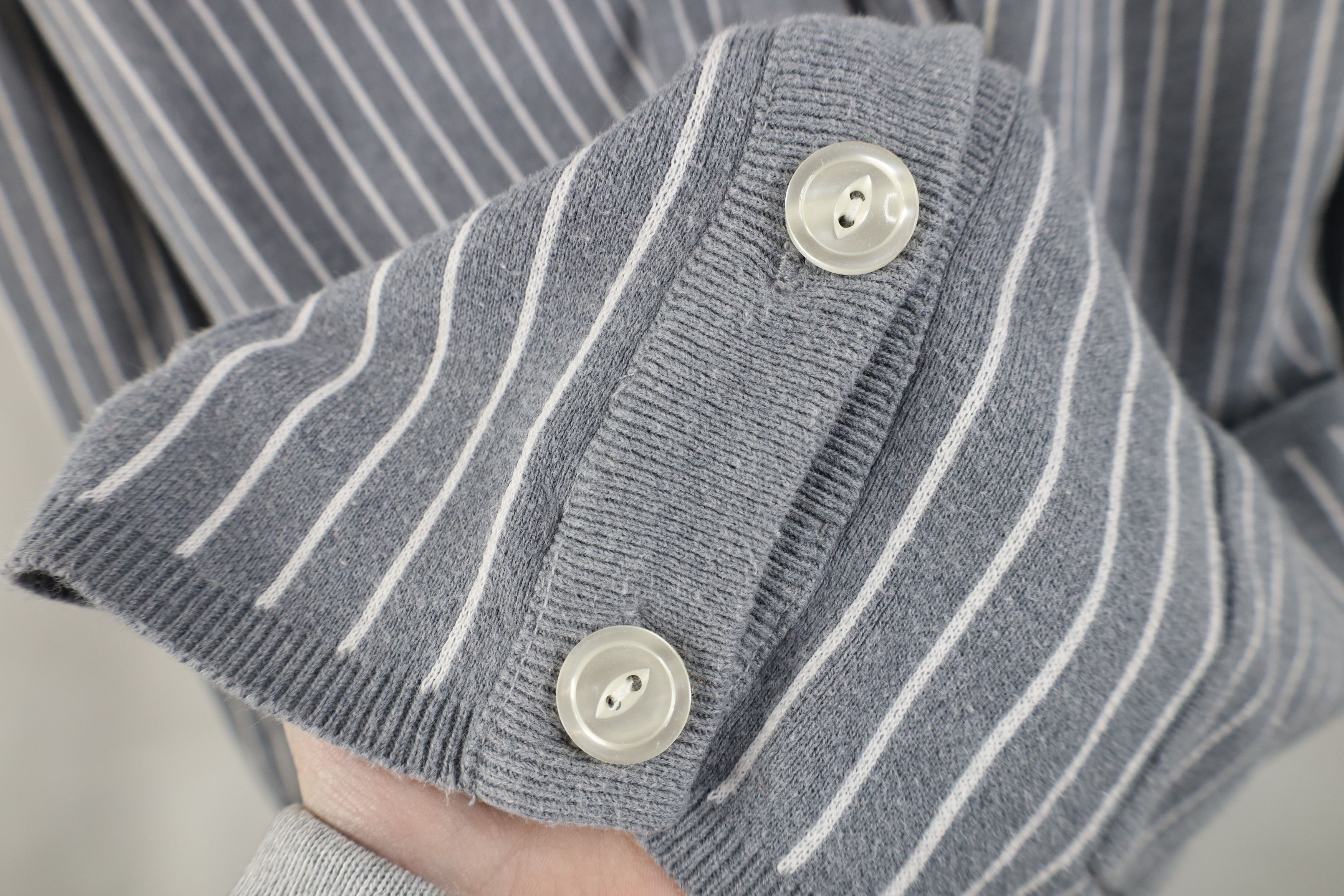 Vintage Vintage 90s Streetwear Baggy Knit Cardigan Sweater USA Size L / US 10 / IT 46 - 5 Thumbnail