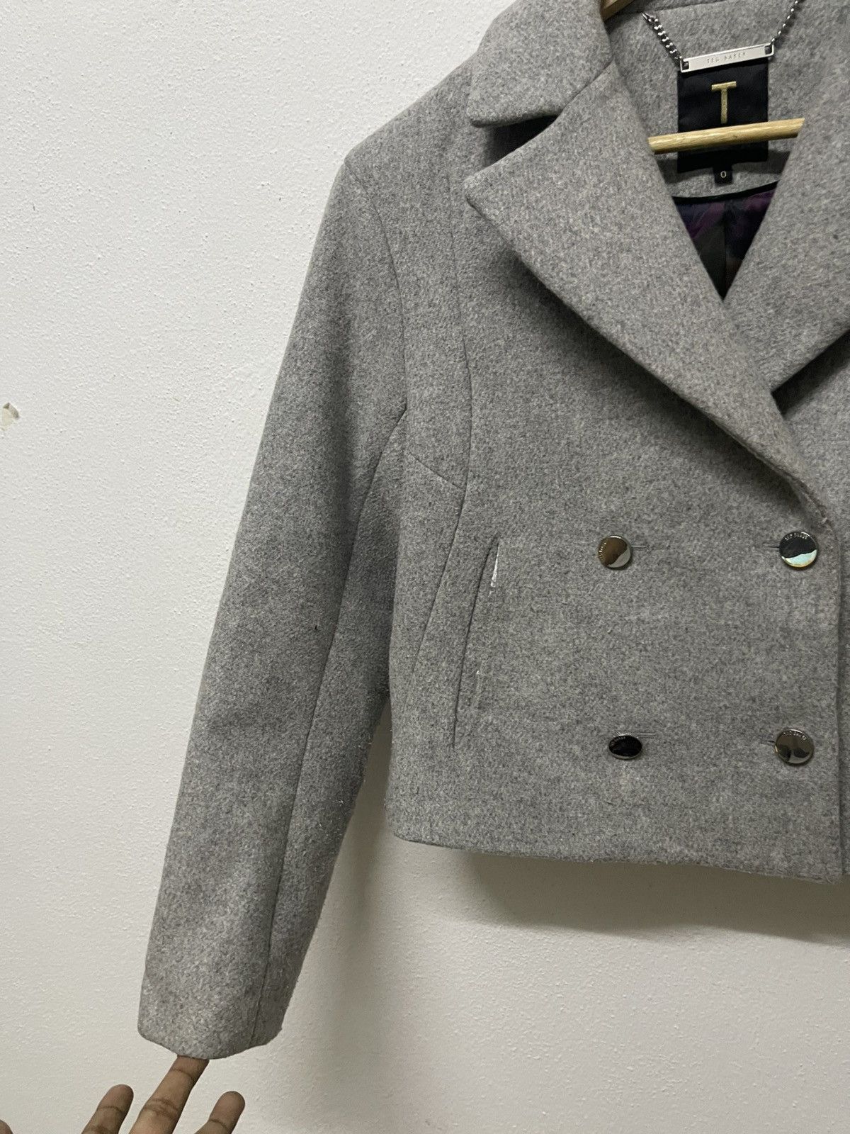 Ted Baker 2000s TED BAKER LONDON DOUBLE BREASTED CROP WOOL JACKET Size XS / US 0-2 / IT 36-38 - 3 Thumbnail