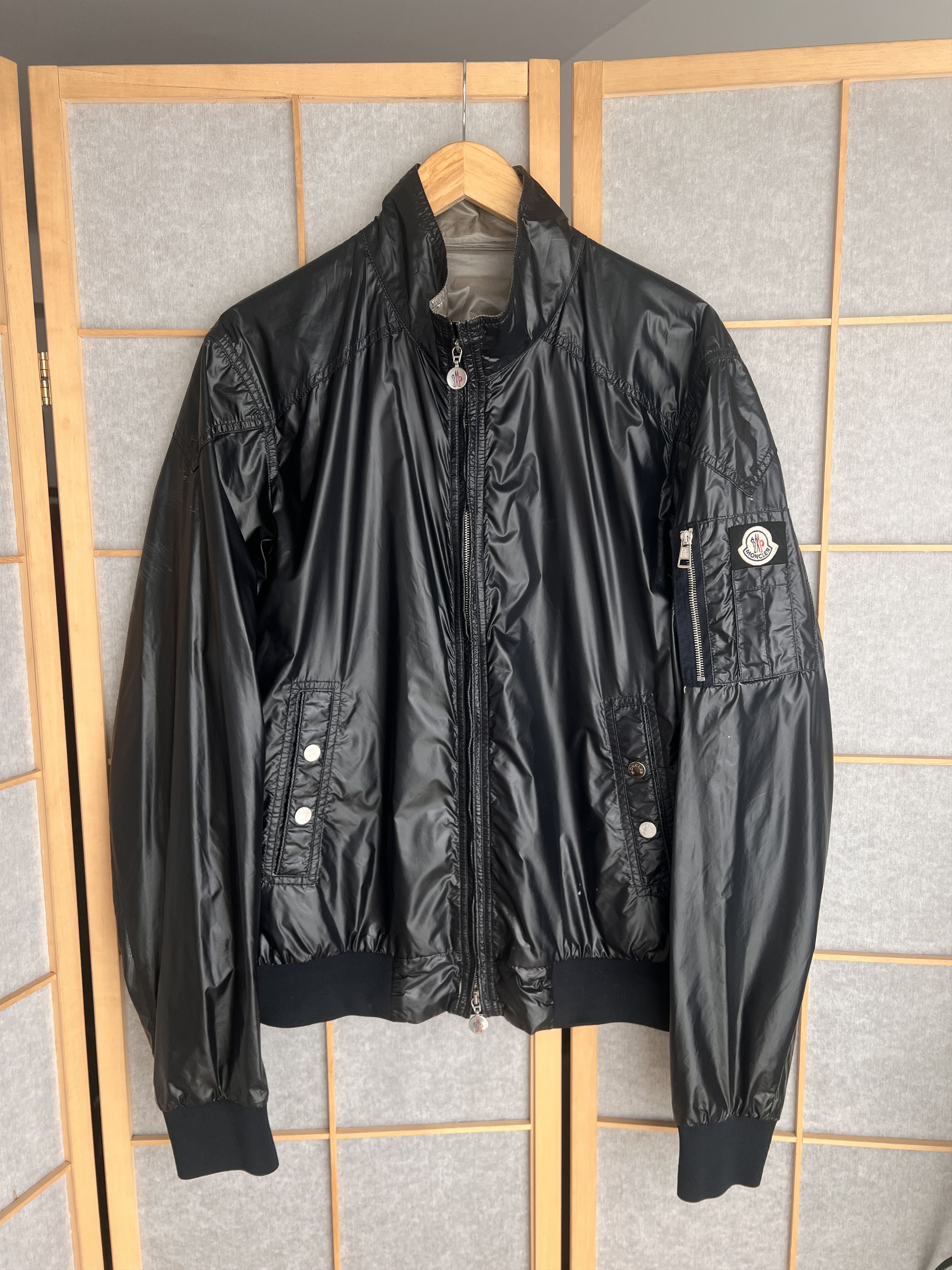 Moncler Moncler Pomolos jacket luxury PU leather vintage bomber rare Size US L / EU 52-54 / 3 - 18 Thumbnail