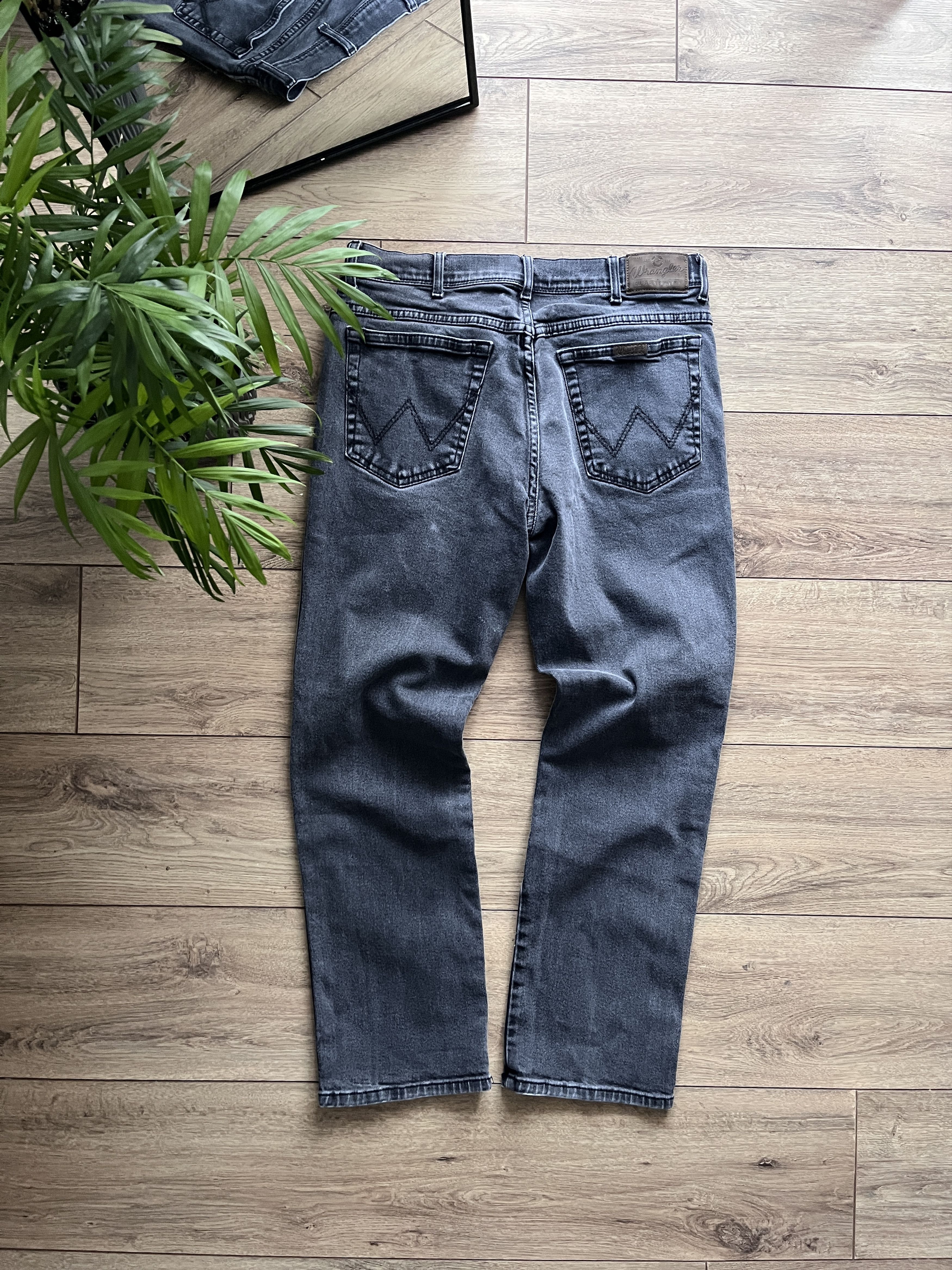 Vintage × Wrangler Vintage Y2KPainted Wrangler Denim Pants 36x30 Size US 36 / EU 52 - 3 Thumbnail