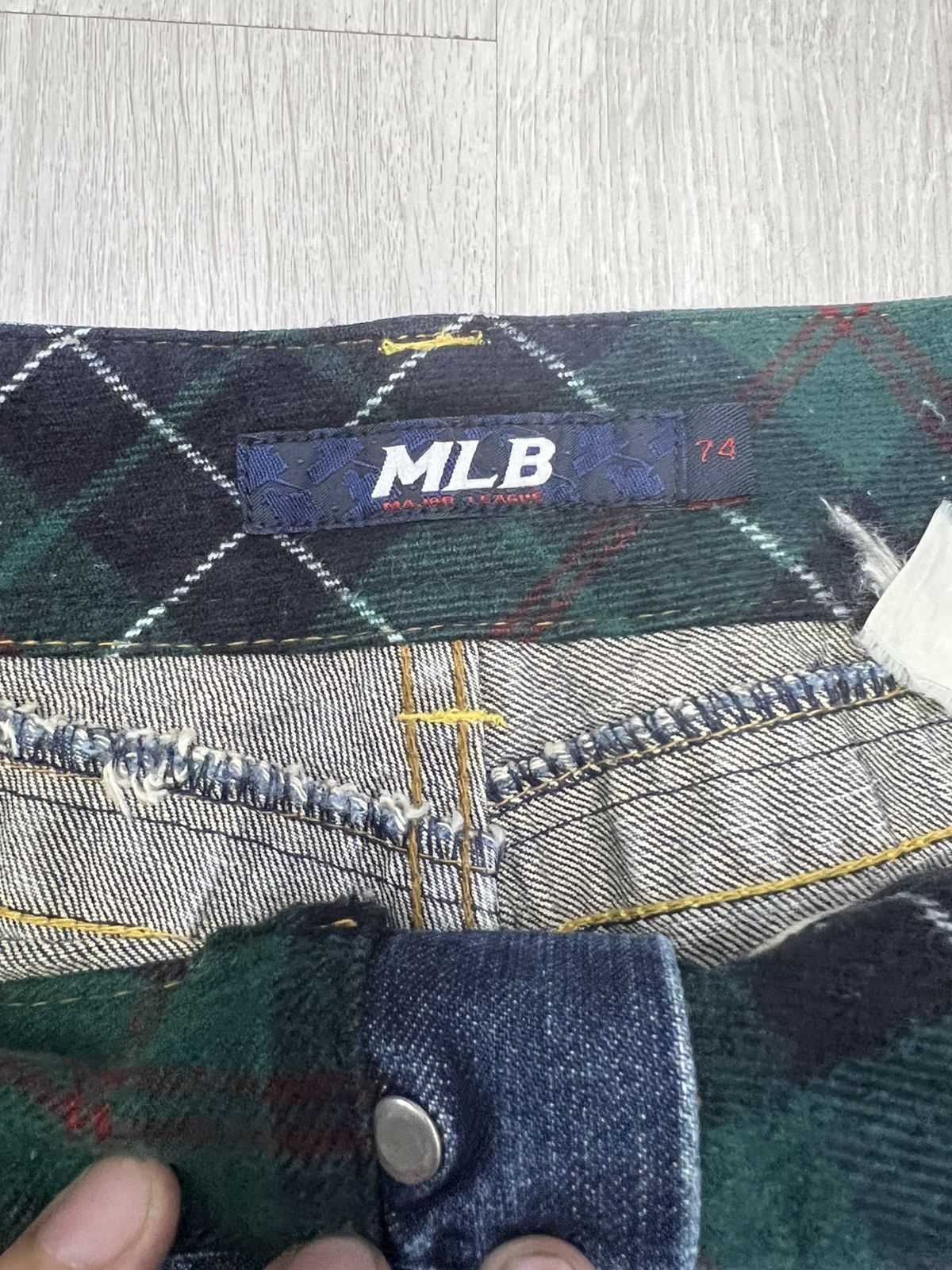 MLB MLB Yankees Patchwork Wide-Leg Jeans Size US 31 - 4 Thumbnail