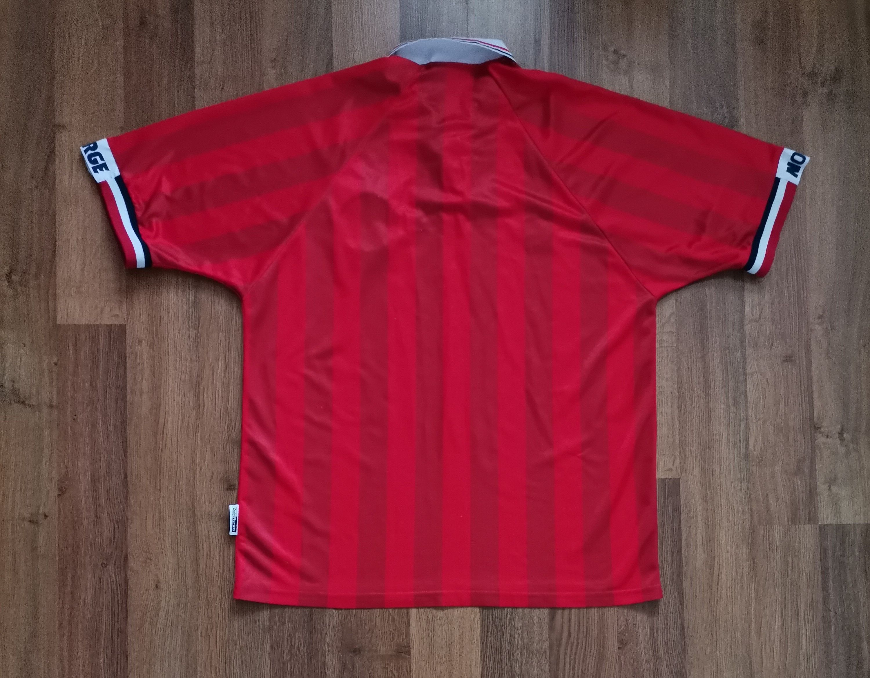 Umbro Vintage Umbro Norway 90's Jersey Size US XL / EU 56 / 4 - 6 Thumbnail