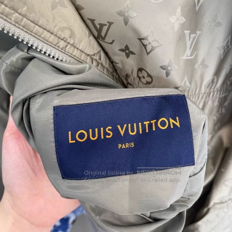 Louis Vuitton Louis Vuitton Army green logo full print reversible jacket Size US M / EU 48-50 / 2 - 5 Thumbnail