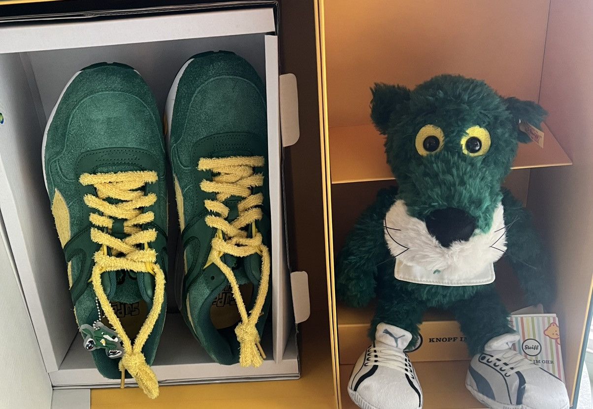 Puma Puma R698 Super Set w/Plushie Size US 9.5 / EU 42-43 - 7 Thumbnail