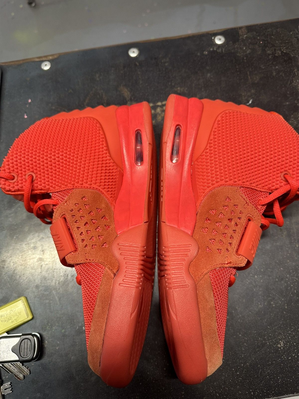 Kanye West × Nike Nike Air Yeezy 2 Red October’s Size US 9 / EU 42 - 3 Thumbnail